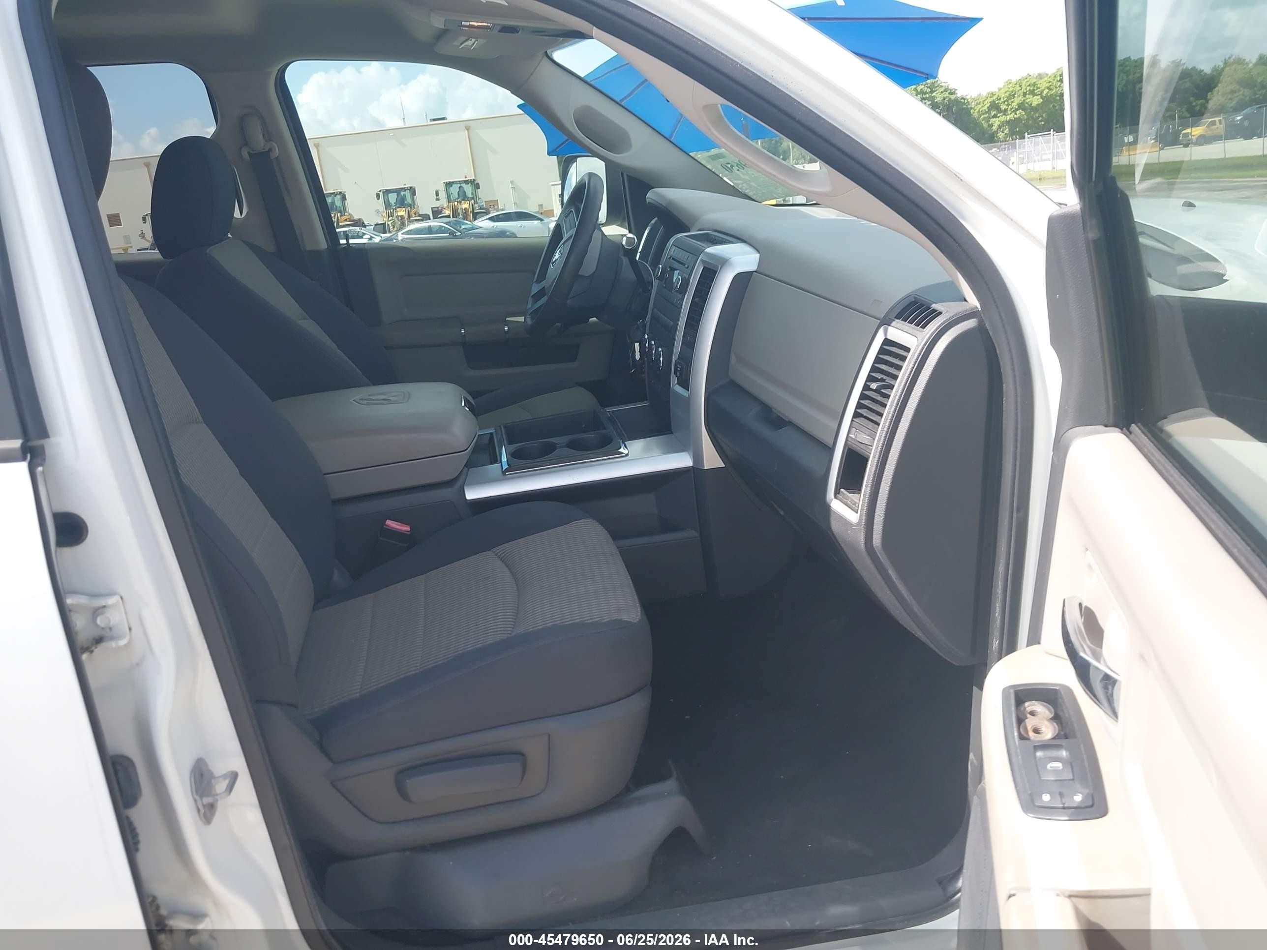 2011 Ram Ram 2500 Slt White vin: 3D7TP2CL7BG518590