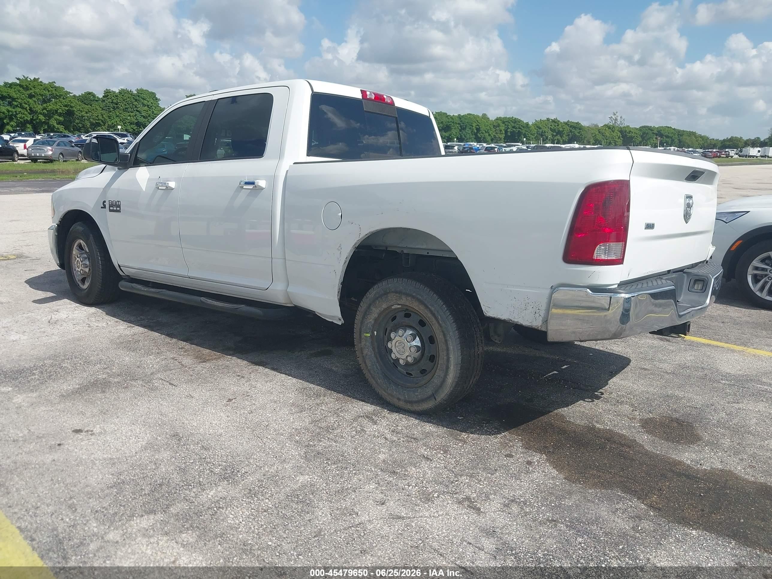 2011 Ram Ram 2500 Slt White vin: 3D7TP2CL7BG518590