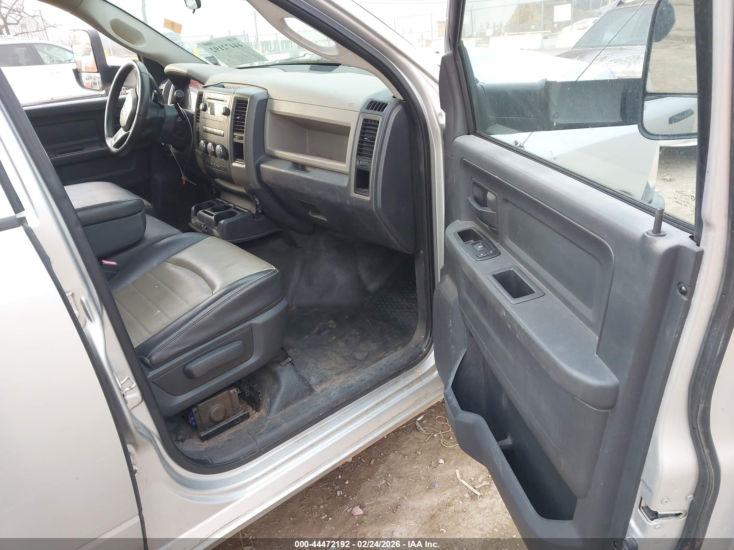 2010 Dodge Ram 2500 St Черный vin: 3D7TP2CT8AG149155