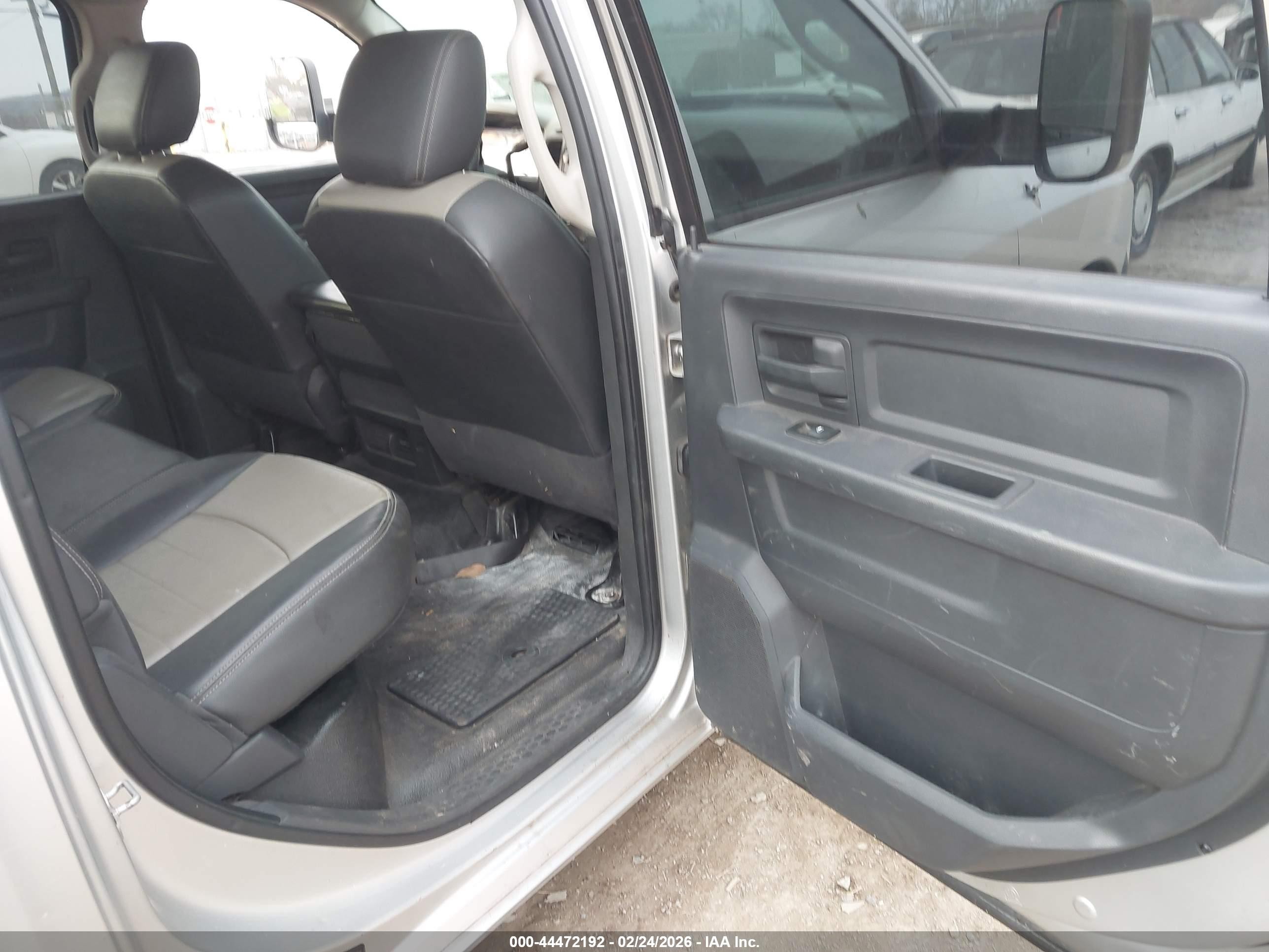 2010 Dodge Ram 2500 St Черный vin: 3D7TP2CT8AG149155