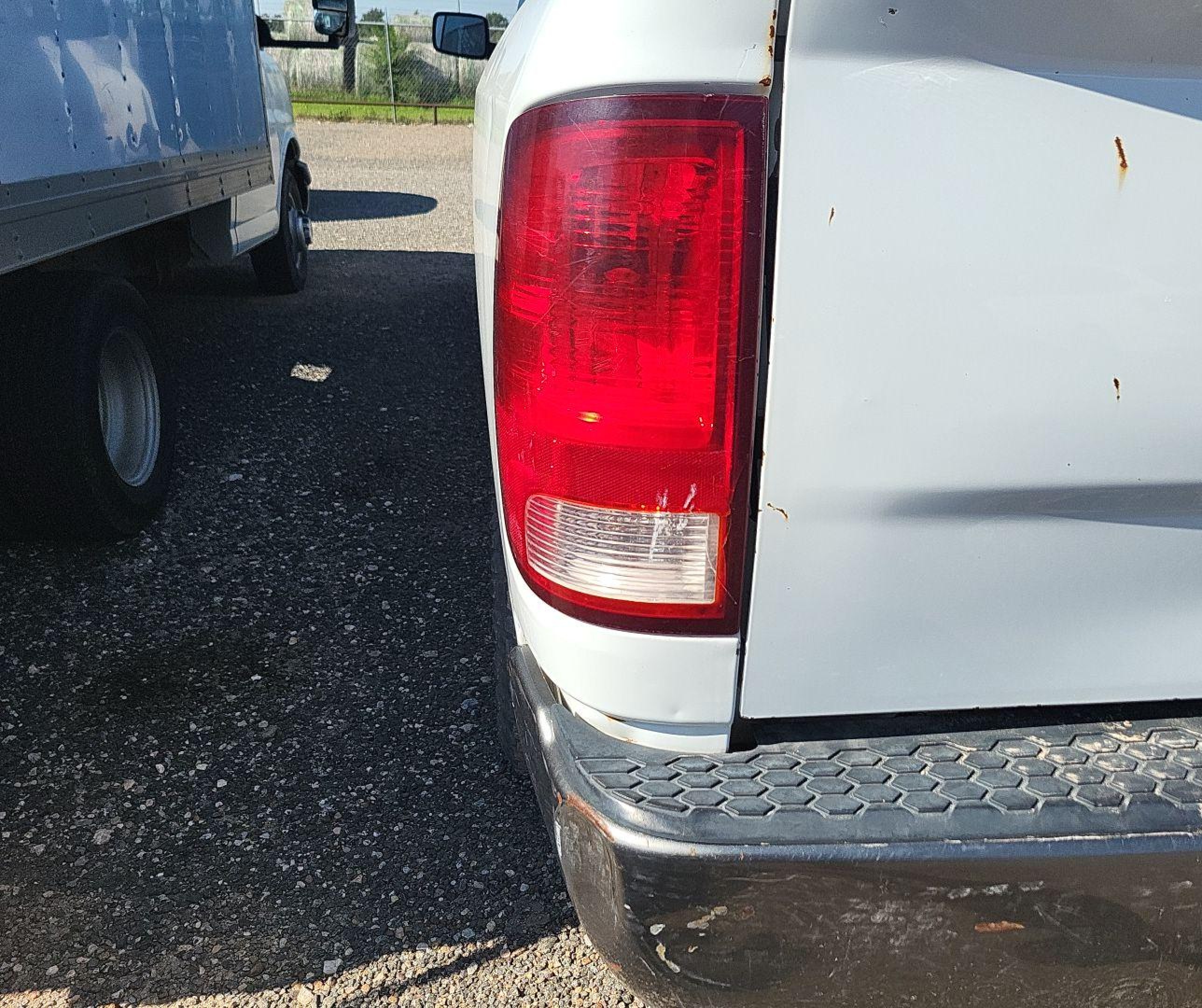 2011 Dodge Ram 2500   vin: 3D7TP2CT8BG584145
