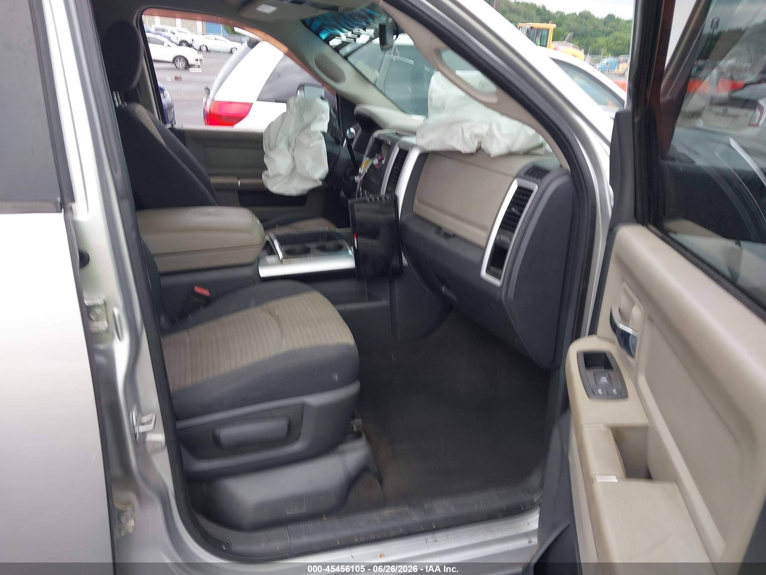 2010 Dodge Ram 2500 Slt Серебряный vin: 3D7TP2HT1AG128365