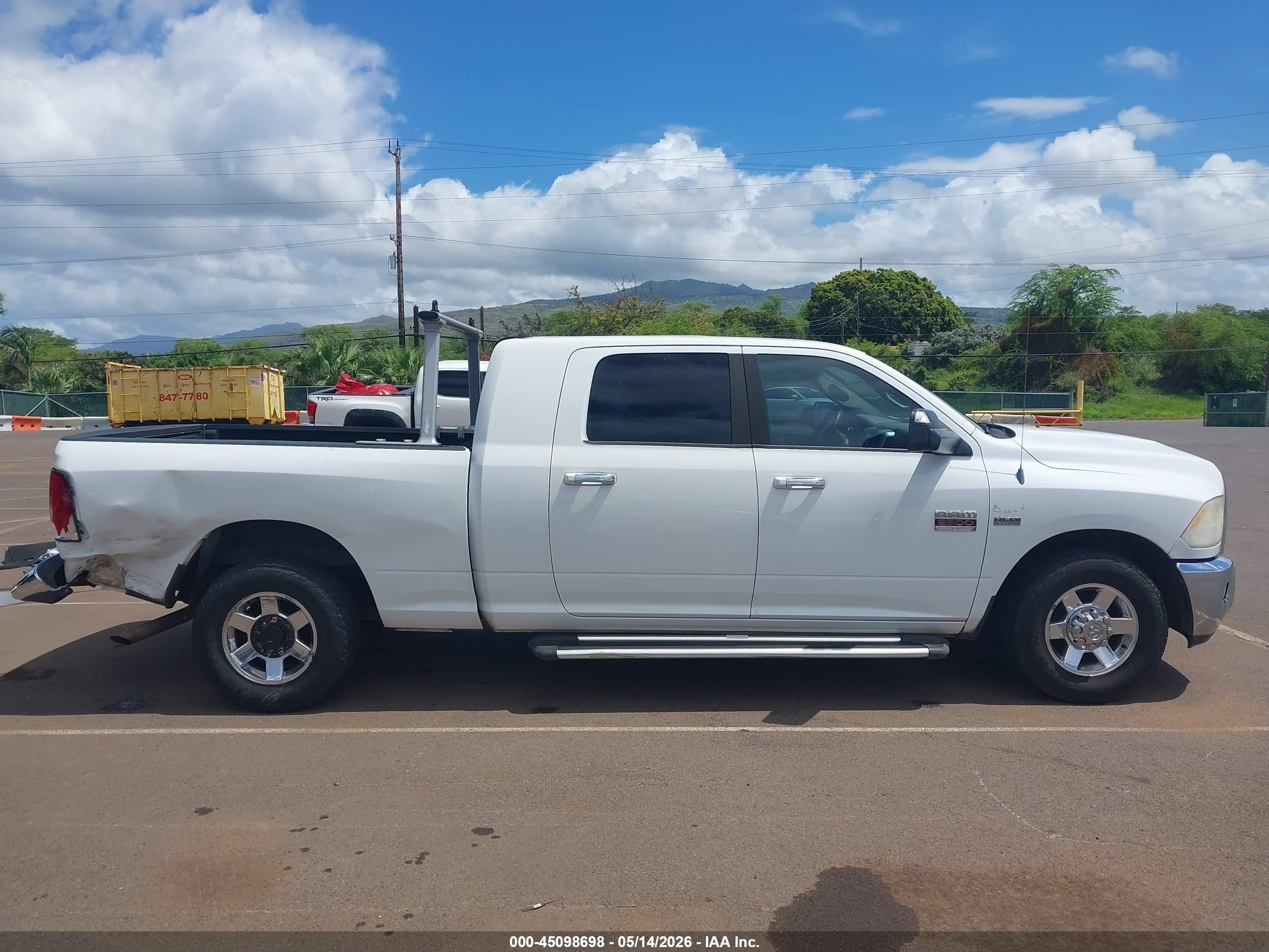2011 Ram Ram 2500 Slt White vin: 3D7TP2HT3BG600504