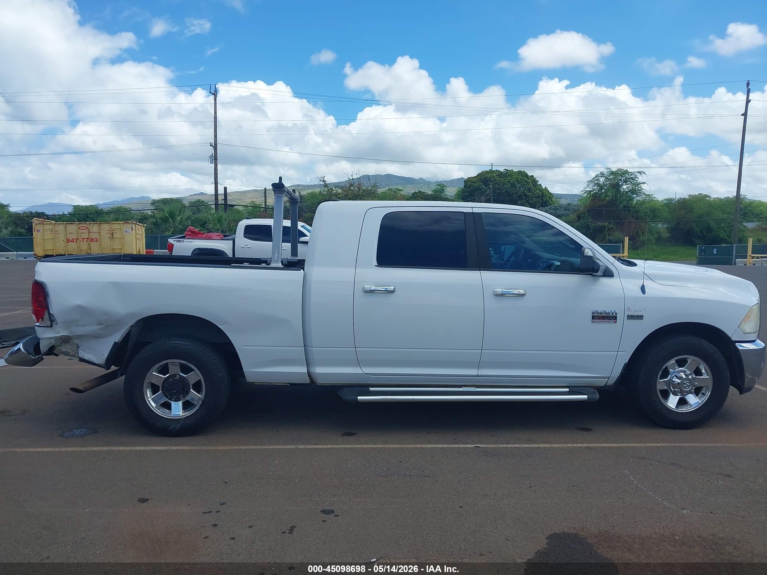 2011 Ram Ram 2500 Slt White vin: 3D7TP2HT3BG600504