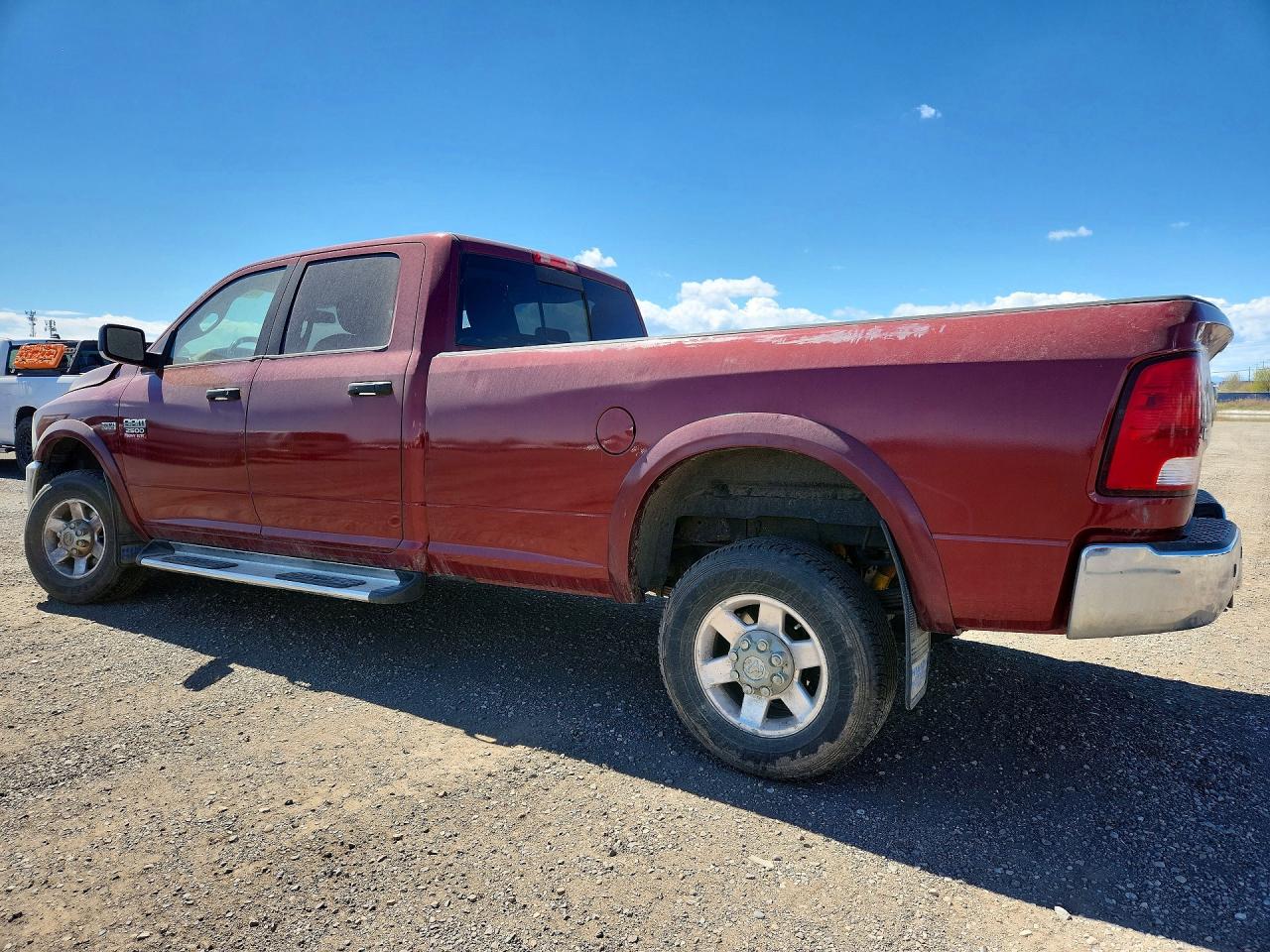 2011 Dodge Ram 2500 Red vin: 3D7TT2CT0BG608207