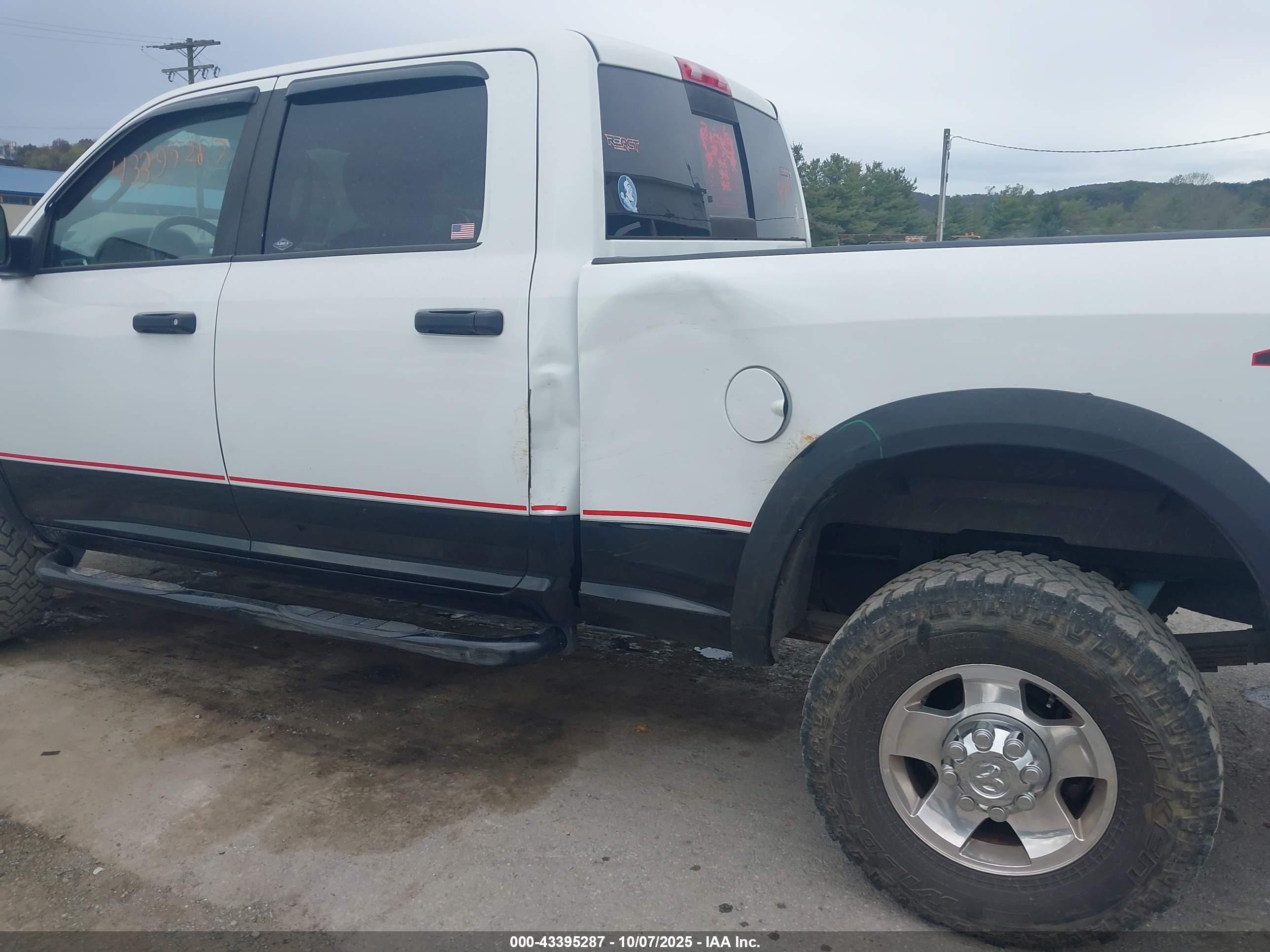 2010 Dodge Ram 2500 Slt Белый vin: 3D7TT2CT1AG182218