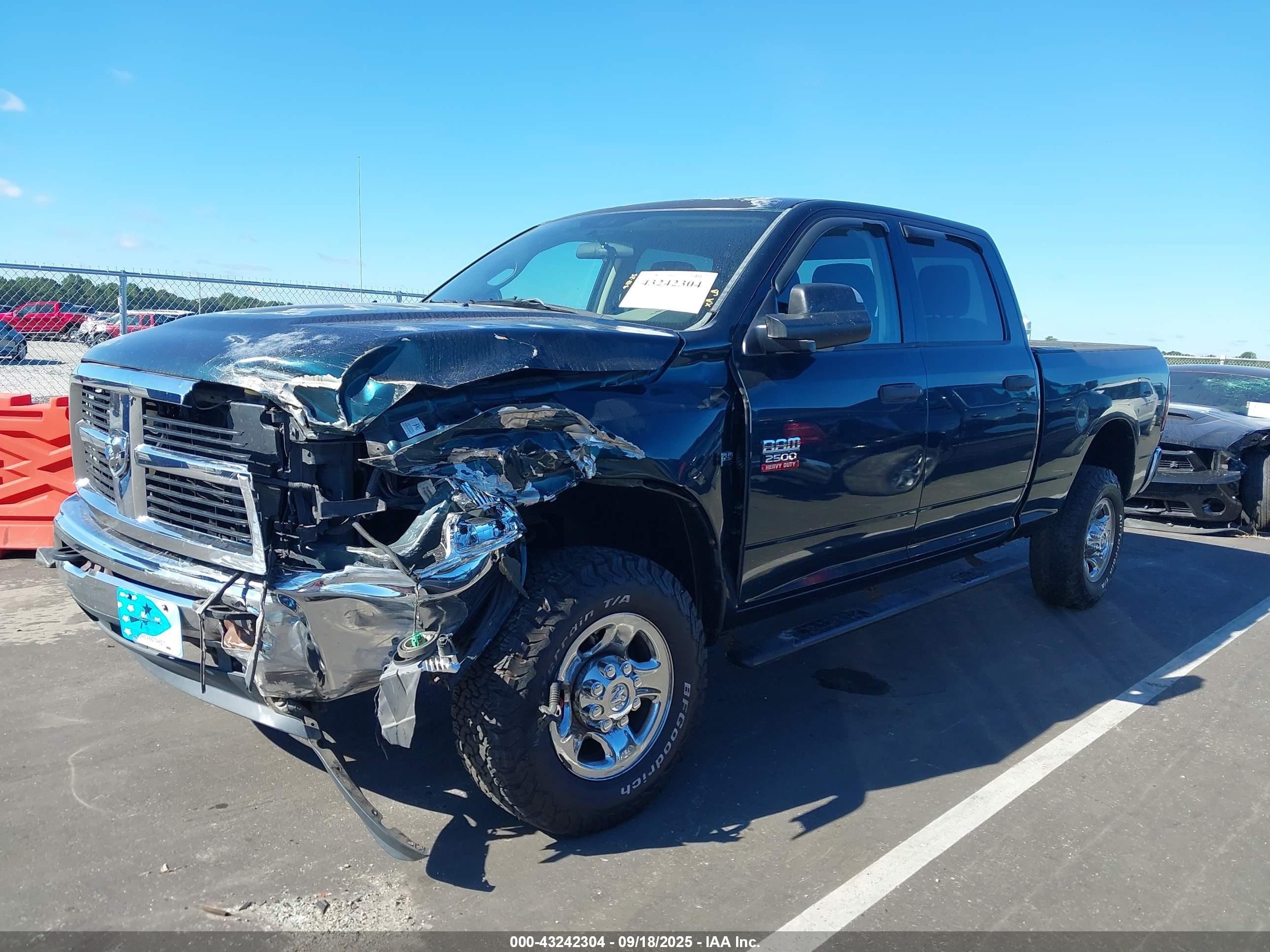 2011 Ram Ram 2500 St Green vin: 3D7TT2CT1BG628904