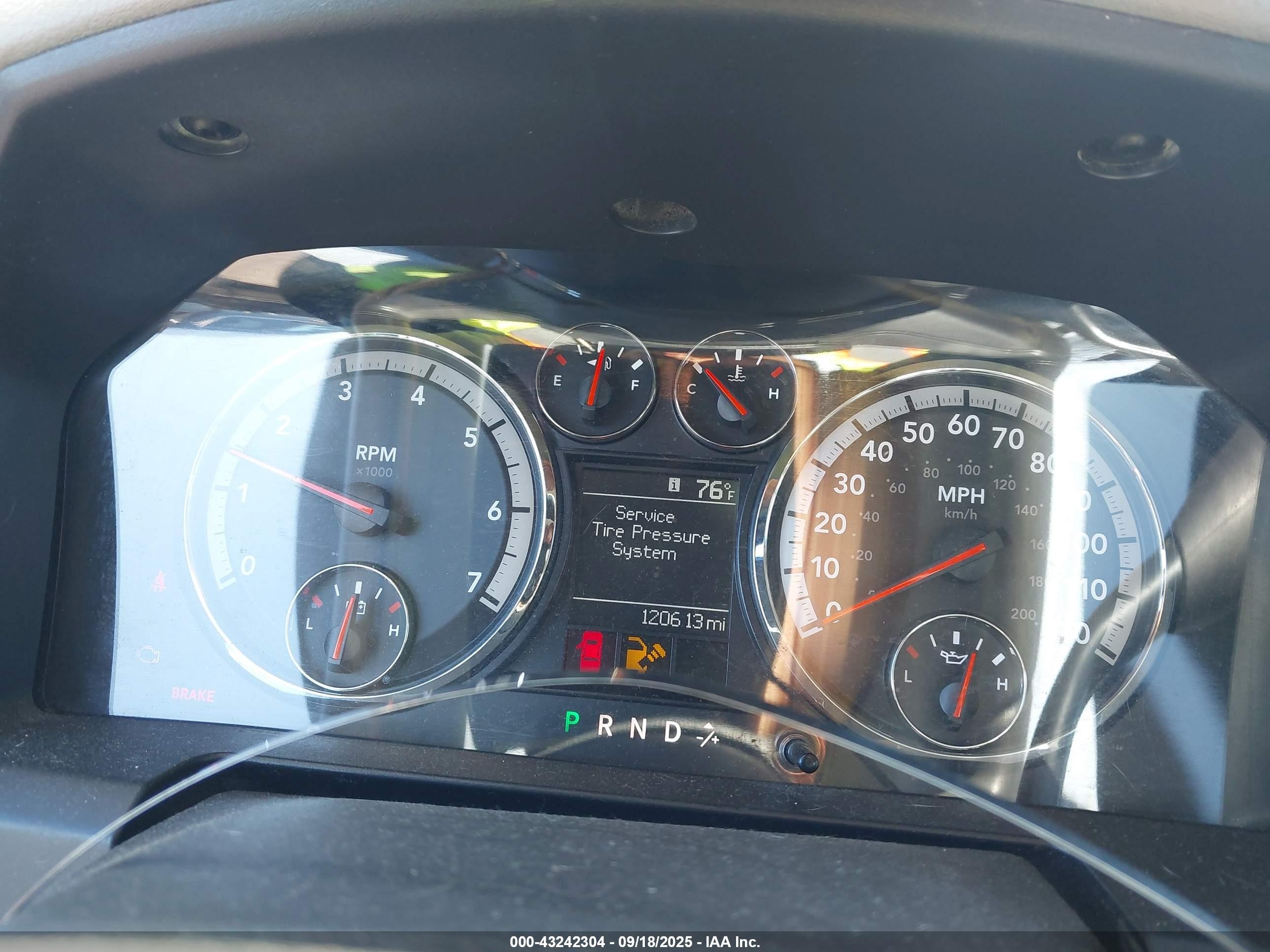 2011 Ram Ram 2500 St Green vin: 3D7TT2CT1BG628904