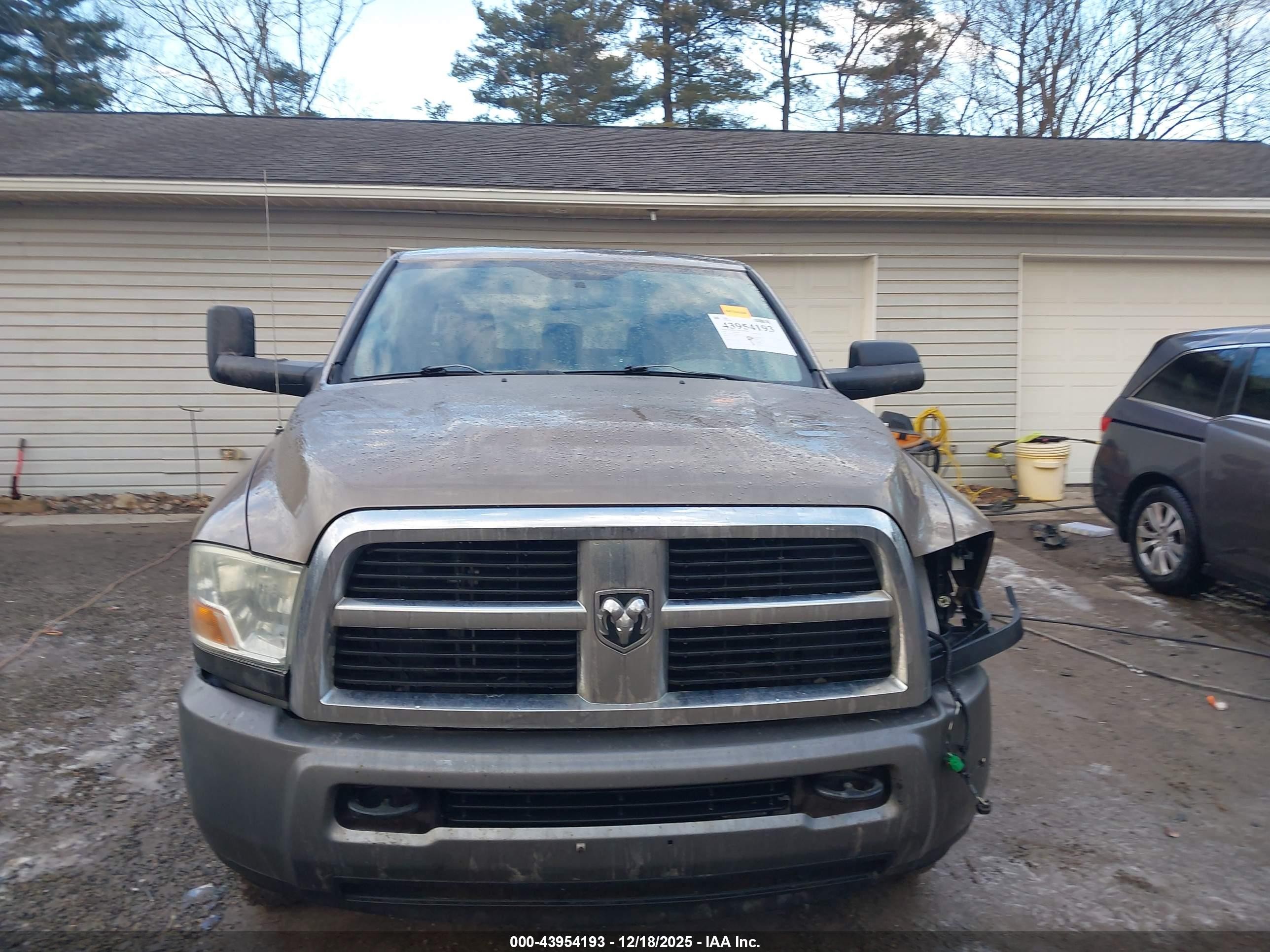 2010 Dodge Ram 2500 St Gold vin: 3D7TT2CT5AG123012