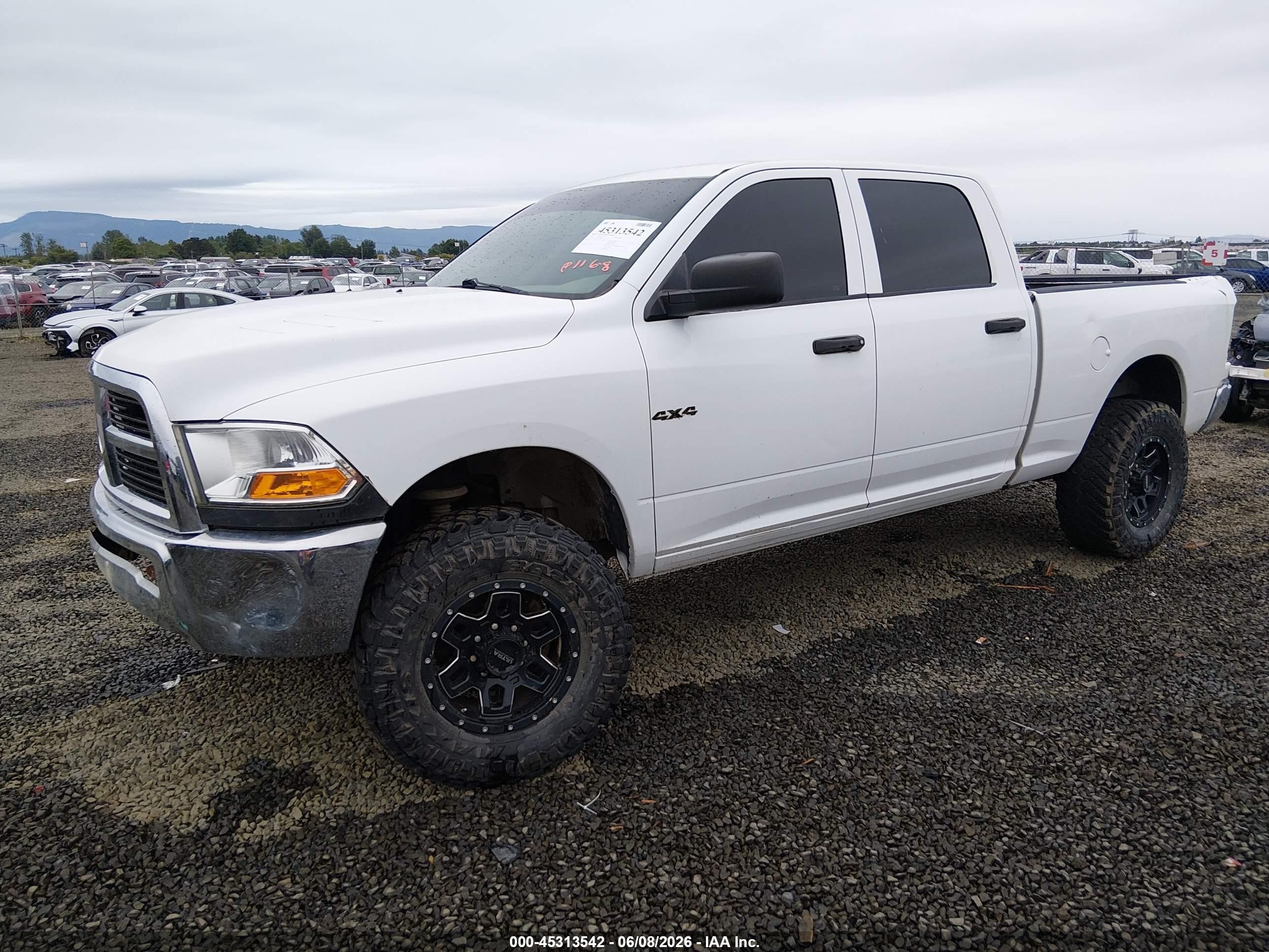 2010 Dodge Ram 2500 St White vin: 3D7TT2CT5AG187017