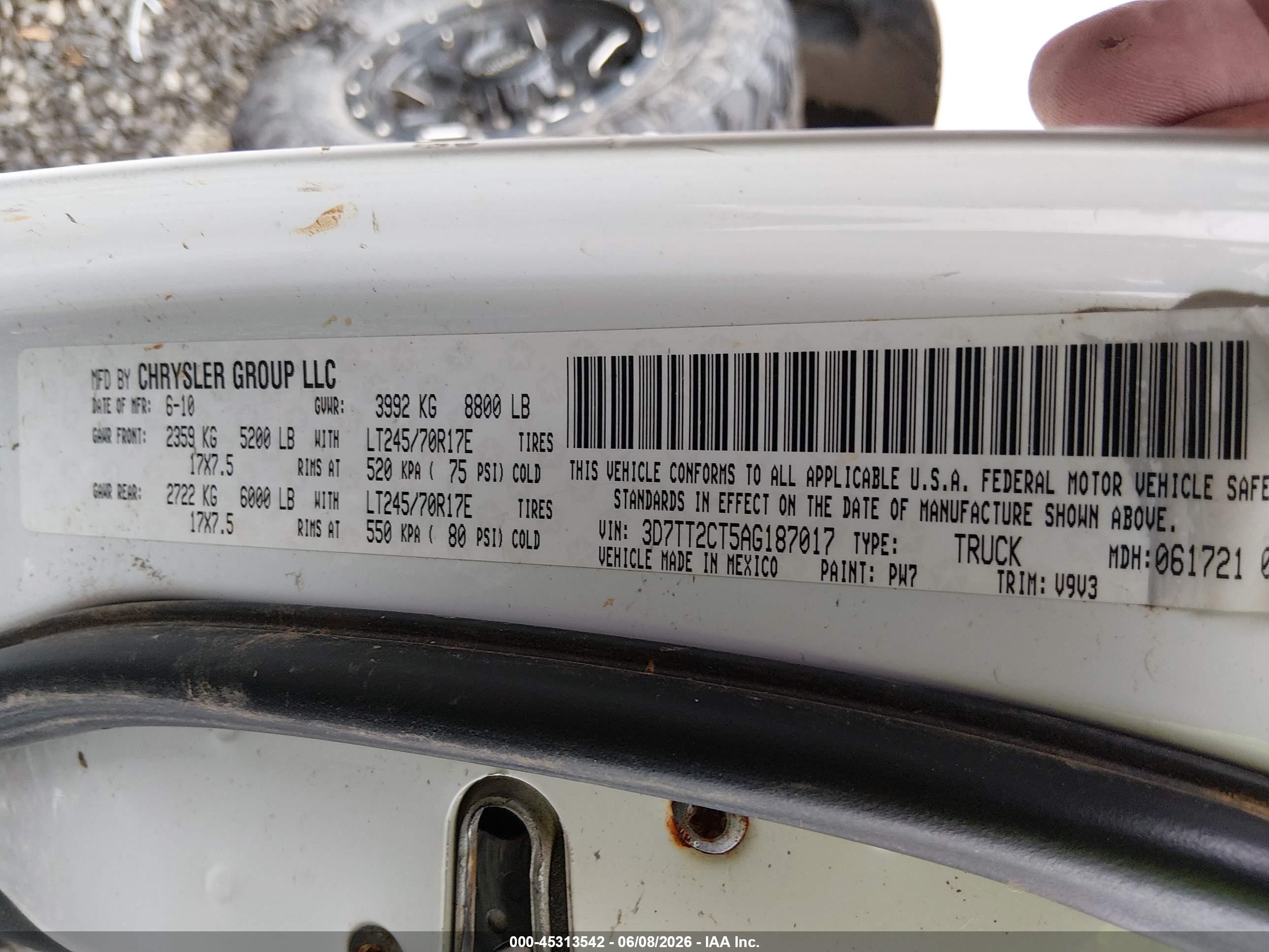 2010 Dodge Ram 2500 St White vin: 3D7TT2CT5AG187017