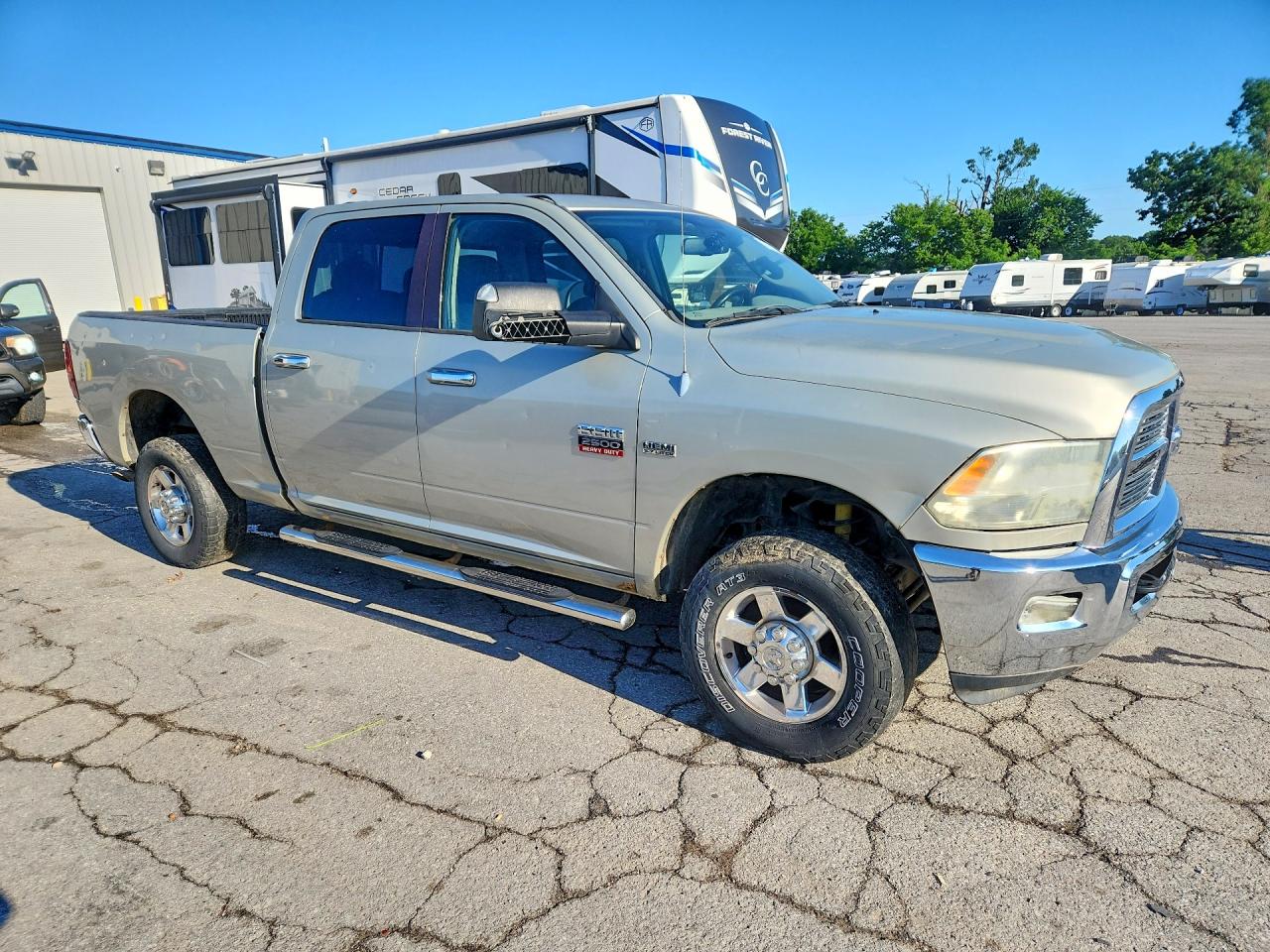 2010 Dodge Ram 2500 Silver vin: 3D7TT2CT6AG118112