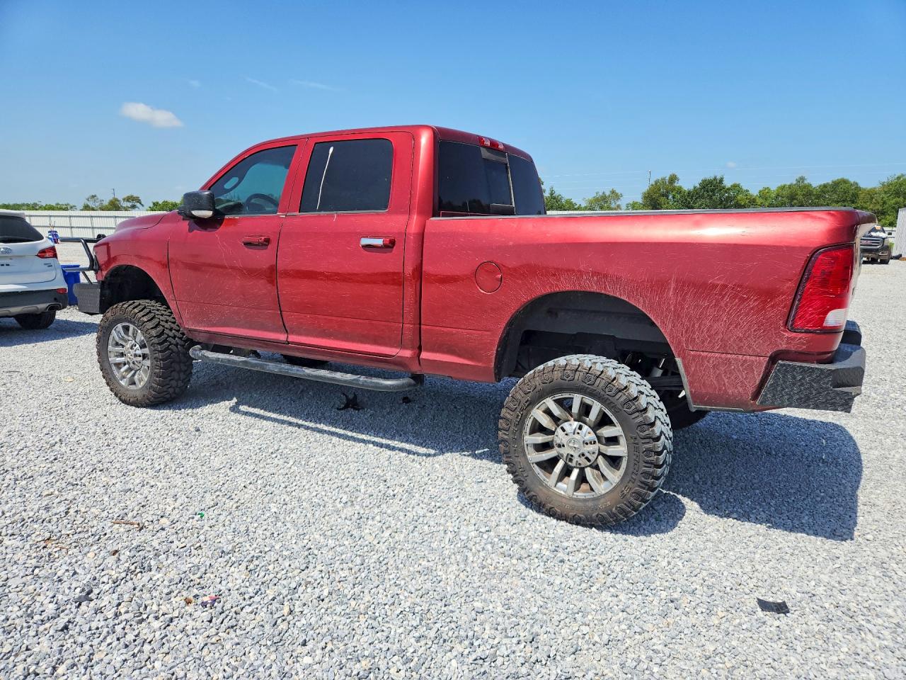 2011 Dodge Ram 2500 Красный vin: 3D7TT2CT6BG601990