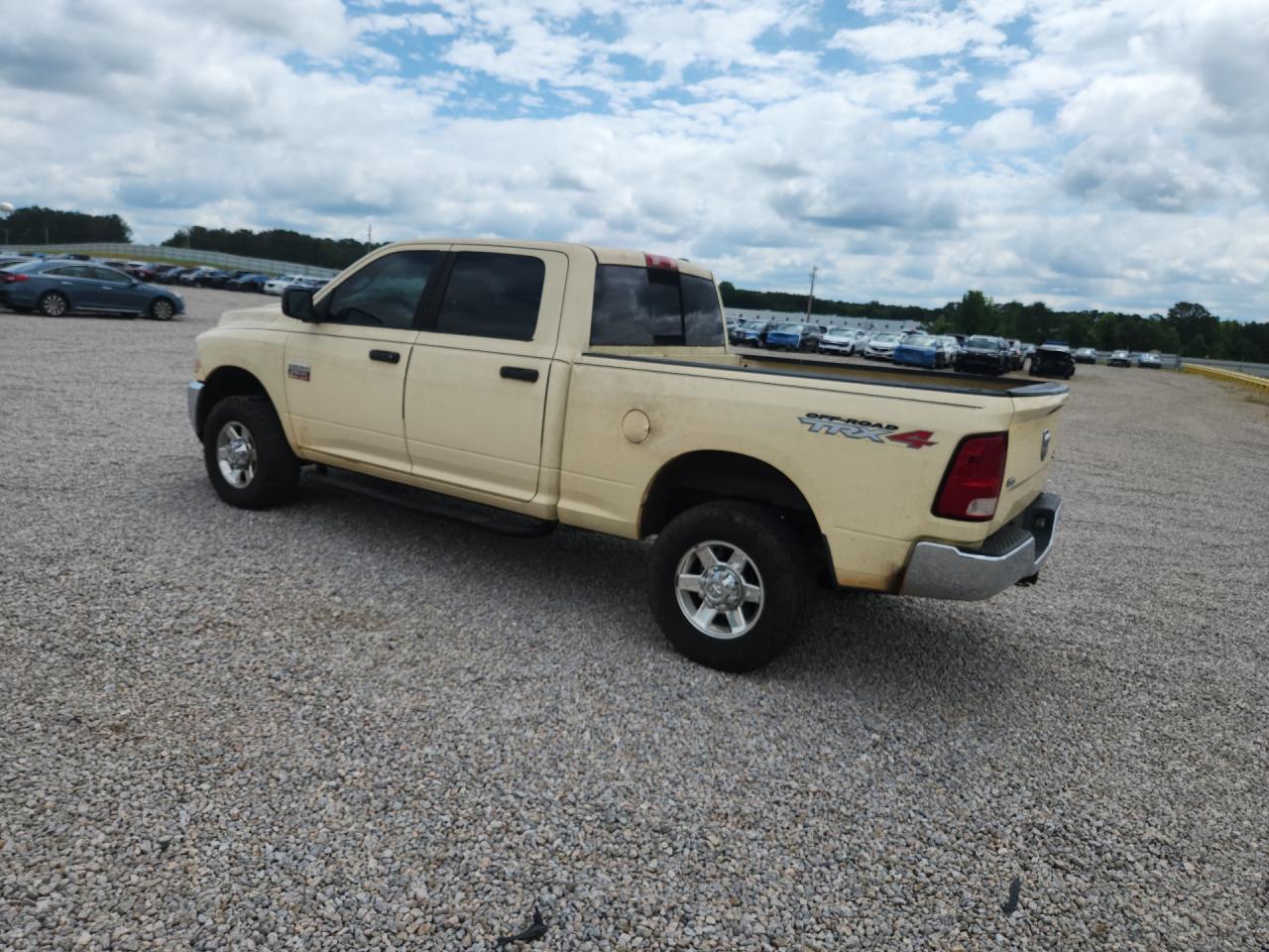2011 Dodge Ram 2500 Cream vin: 3D7TT2CT6BG613721