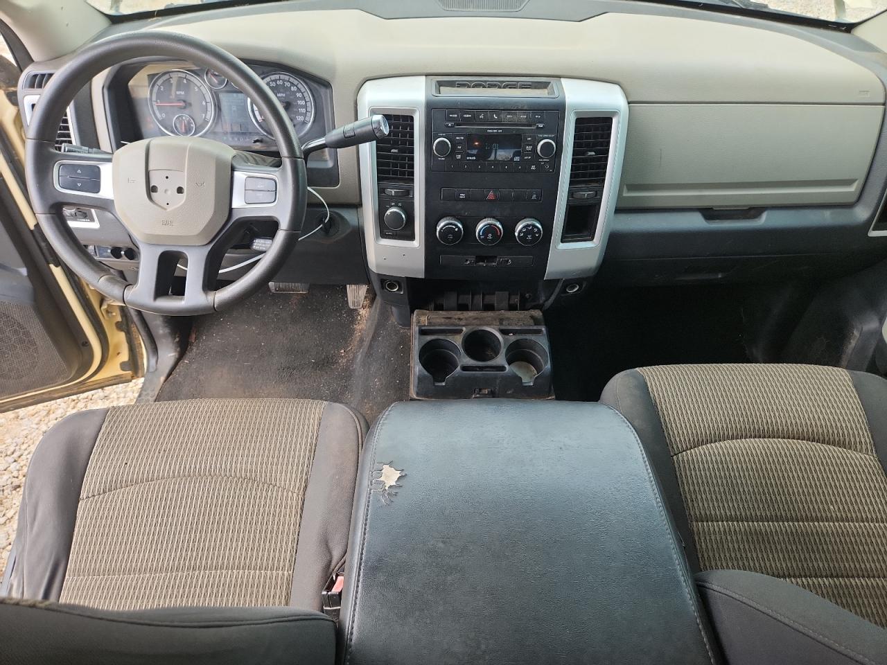 2011 Dodge Ram 2500 Cream vin: 3D7TT2CT6BG613721