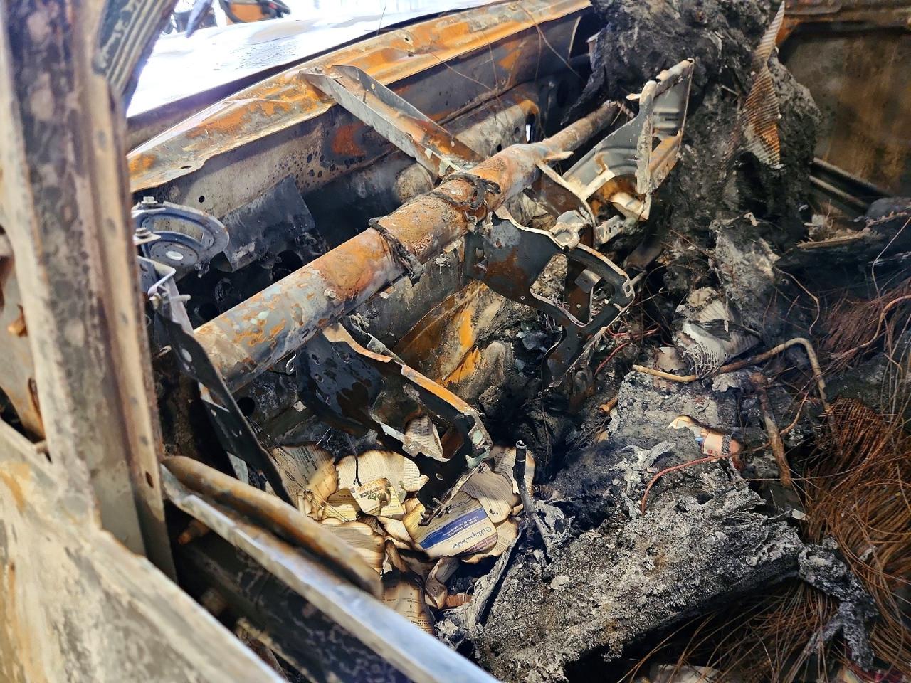 2011 Dodge Ram 2500 Burn vin: 3D7TT2CT8BG629533