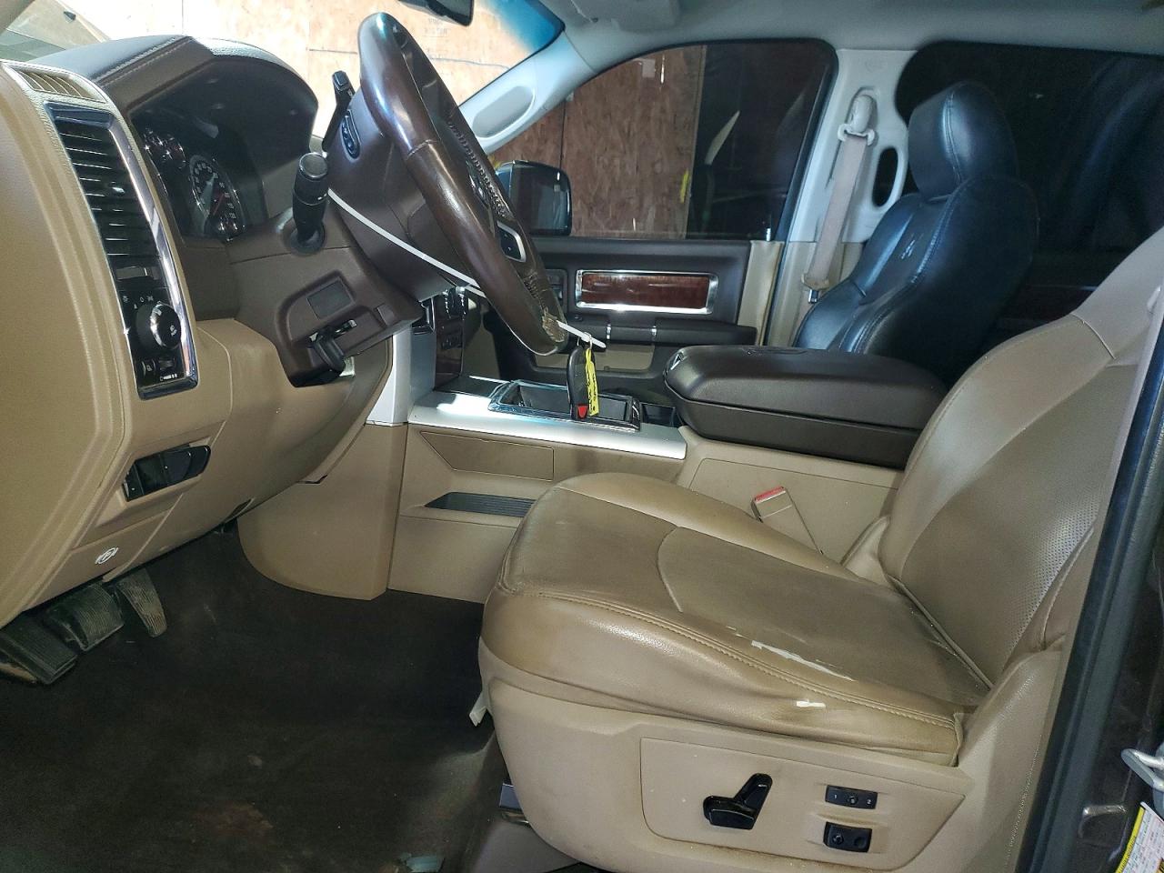 2010 Dodge Ram 2500 Brown vin: 3D7TT2CT9AG118041