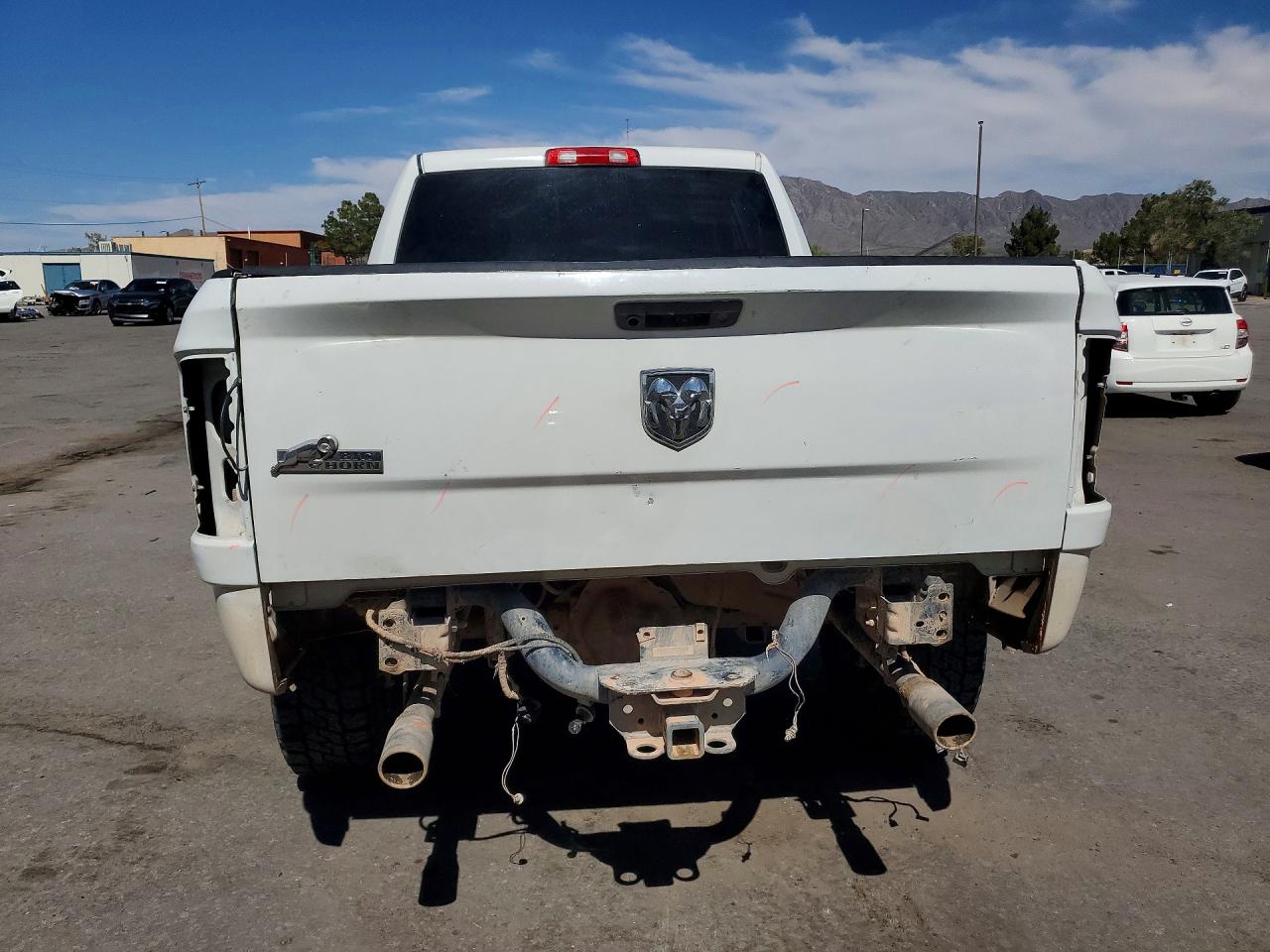 2011 Dodge Ram 2500 Белый vin: 3D7TT2CT9BG604480