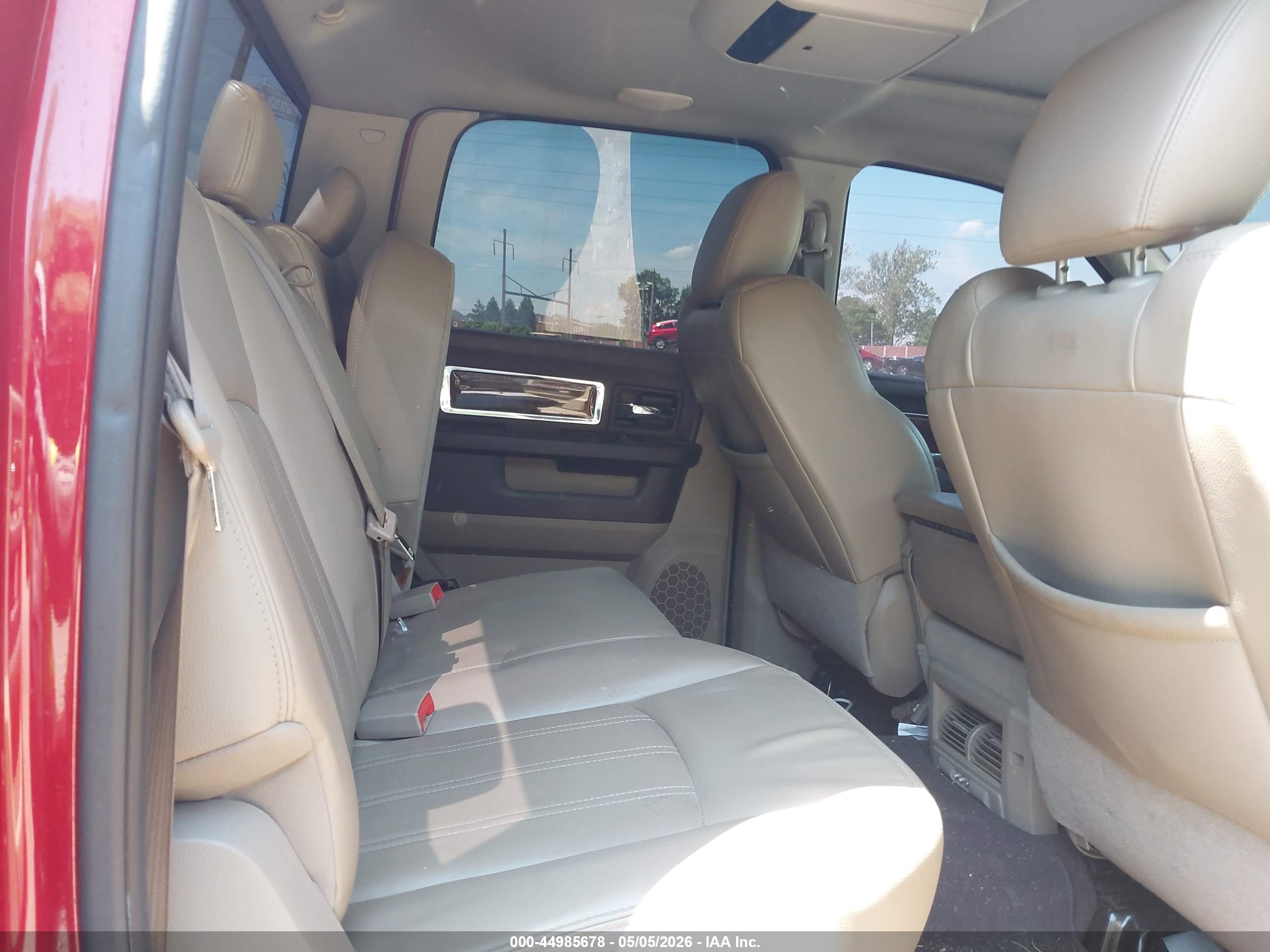 2010 Dodge Ram 2500 Laramie Red vin: 3D7UT2CL0AG152731