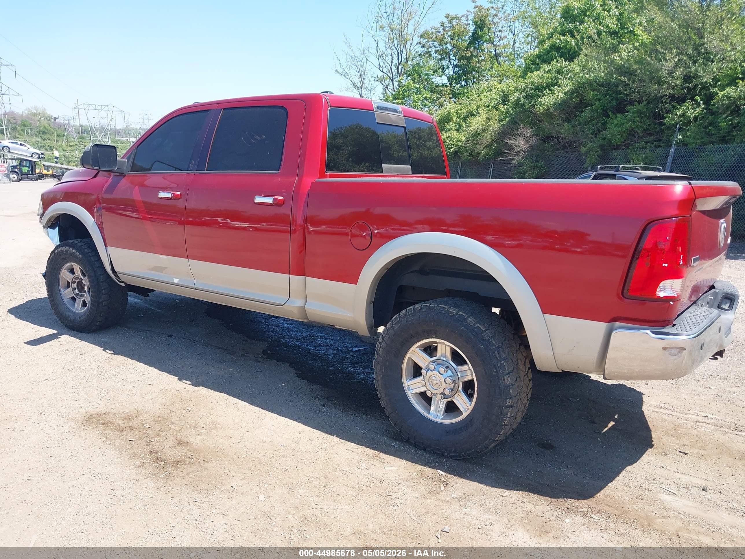 2010 Dodge Ram 2500 Laramie Red vin: 3D7UT2CL0AG152731