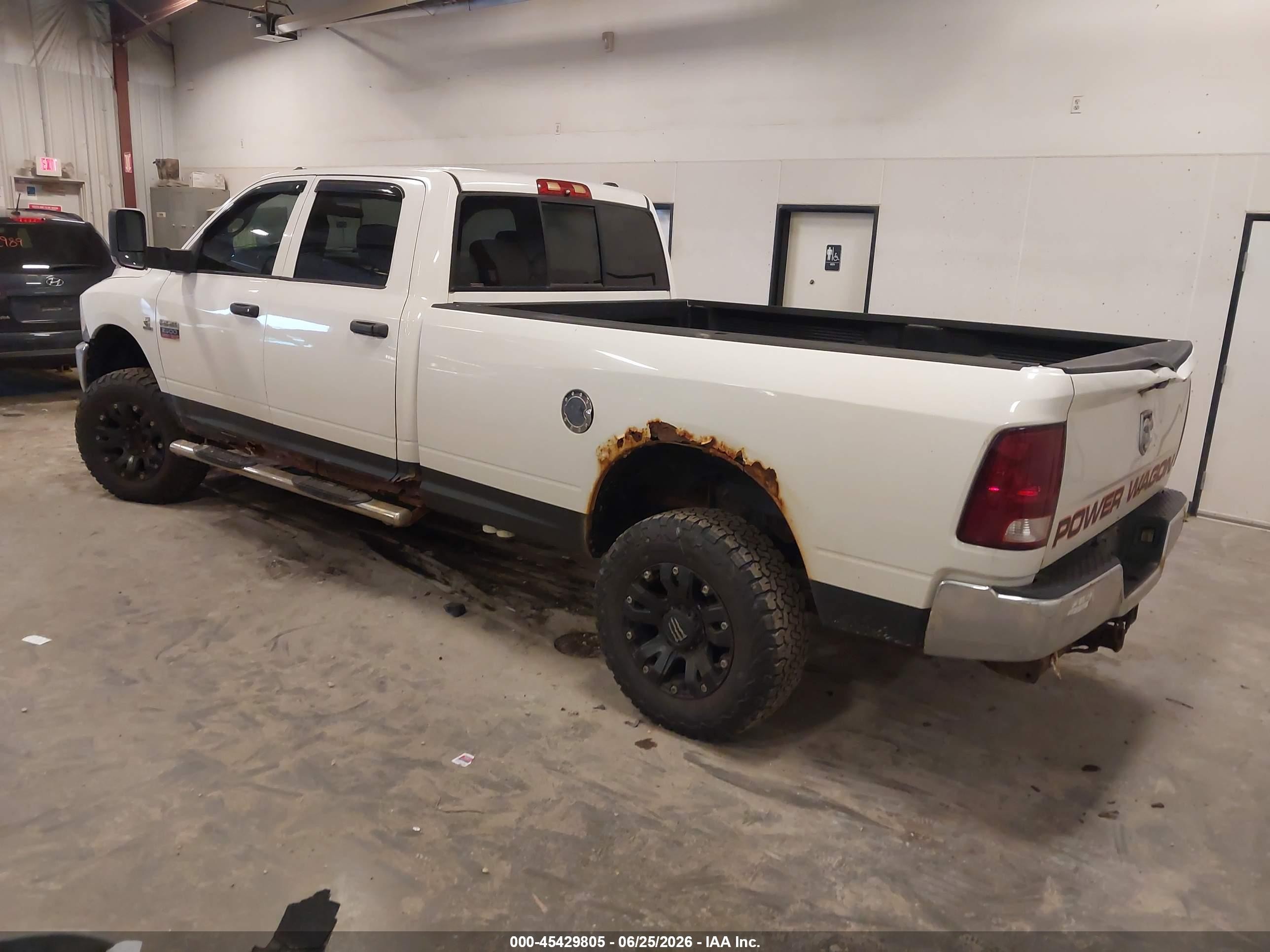 2010 Dodge Ram 2500 St White vin: 3D7UT2CL0AG170503