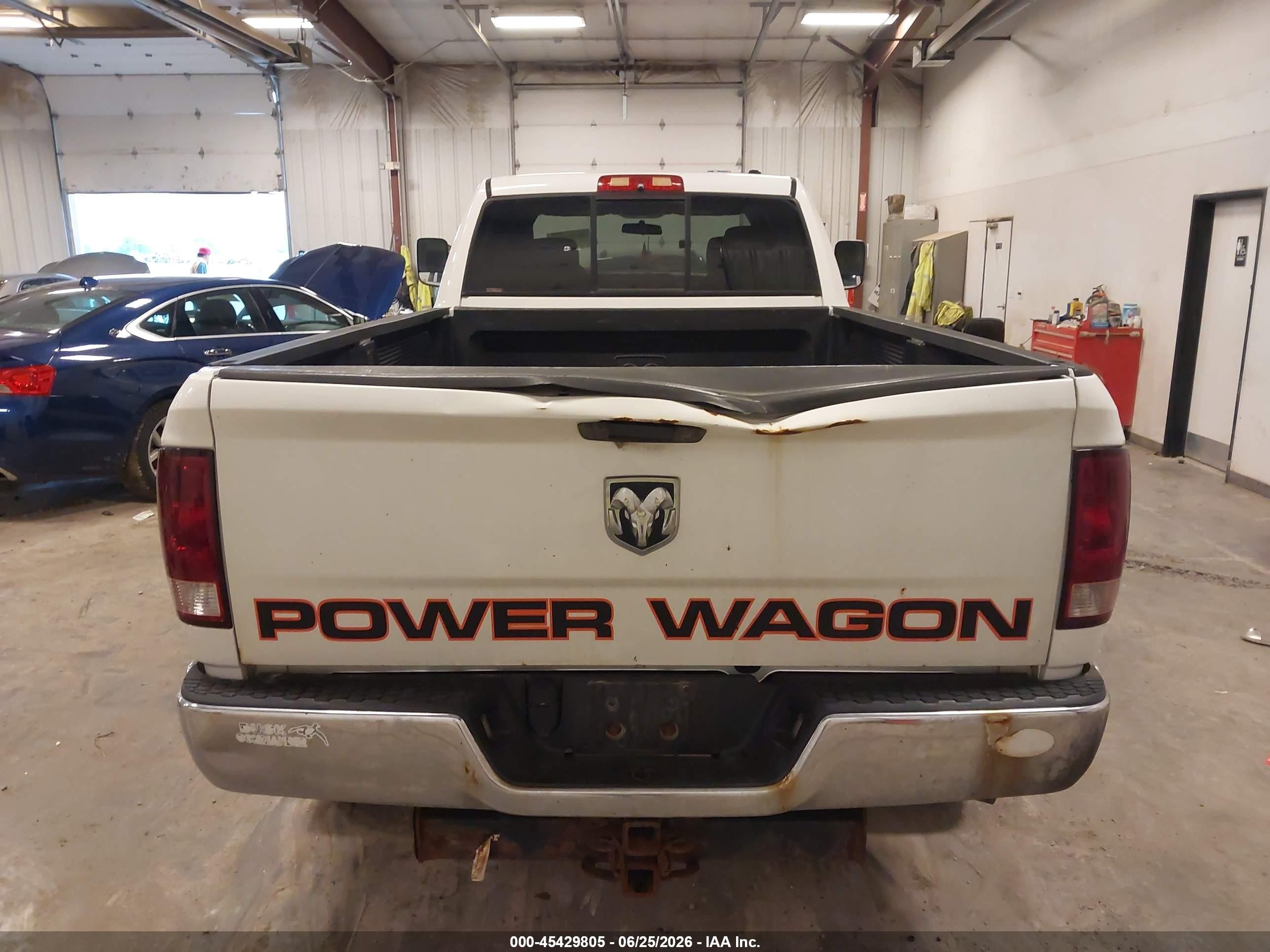 2010 Dodge Ram 2500 St White vin: 3D7UT2CL0AG170503