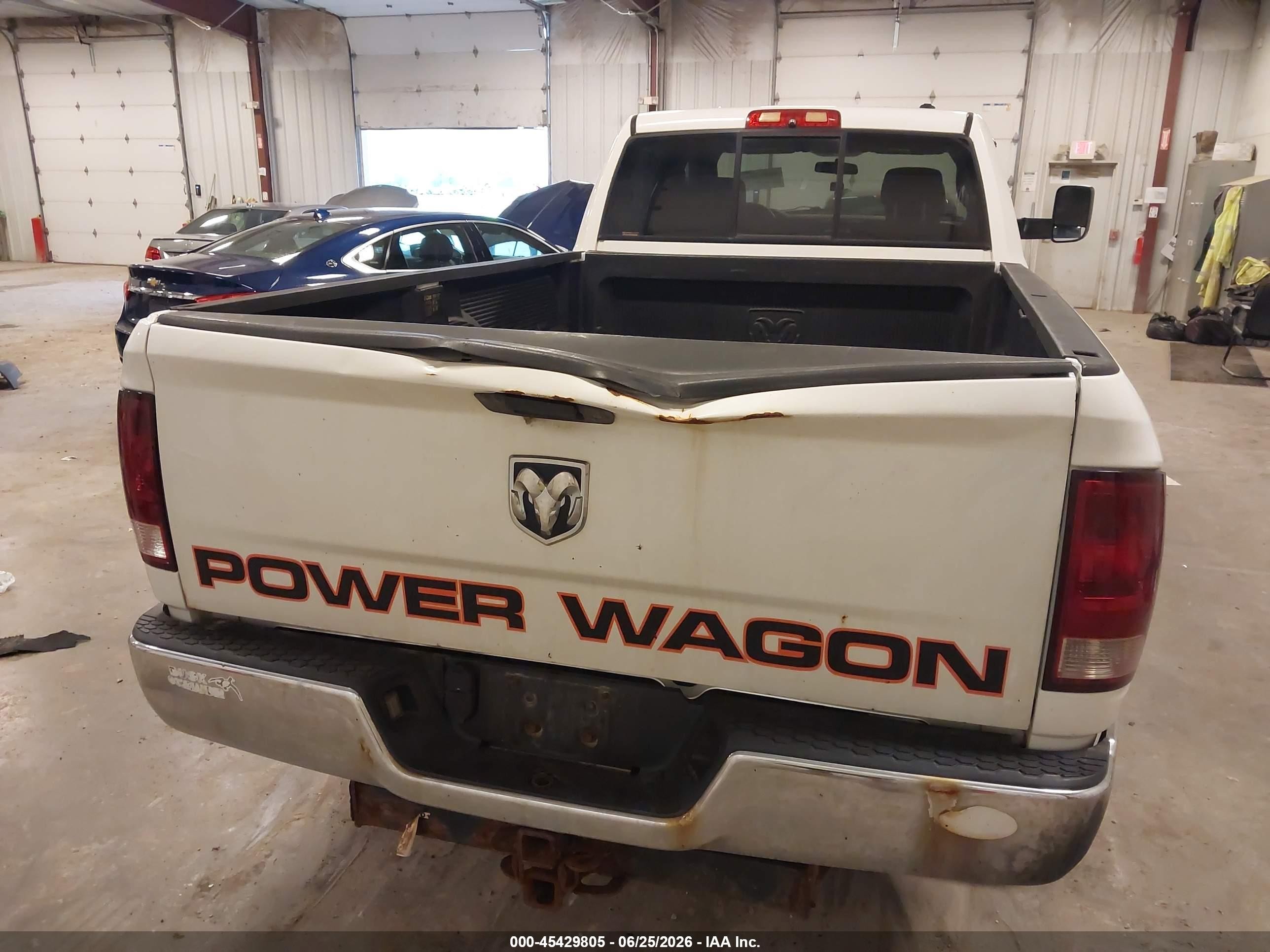 2010 Dodge Ram 2500 St White vin: 3D7UT2CL0AG170503