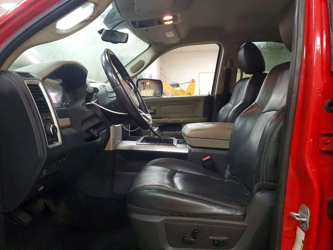 2011 Dodge Ram 2500 Red vin: 3D7UT2CL0BG562706