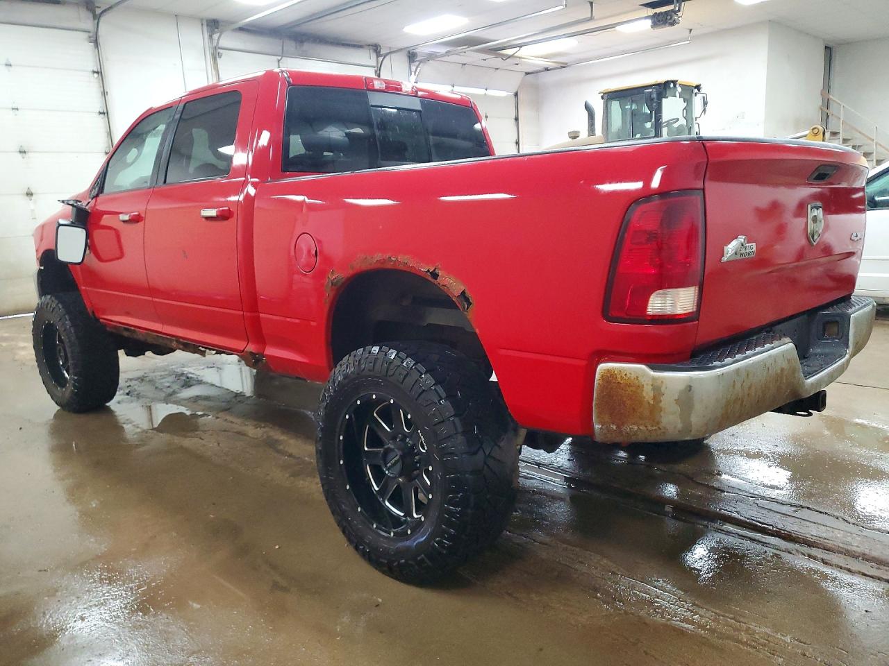 2011 Dodge Ram 2500 Red vin: 3D7UT2CL0BG562706