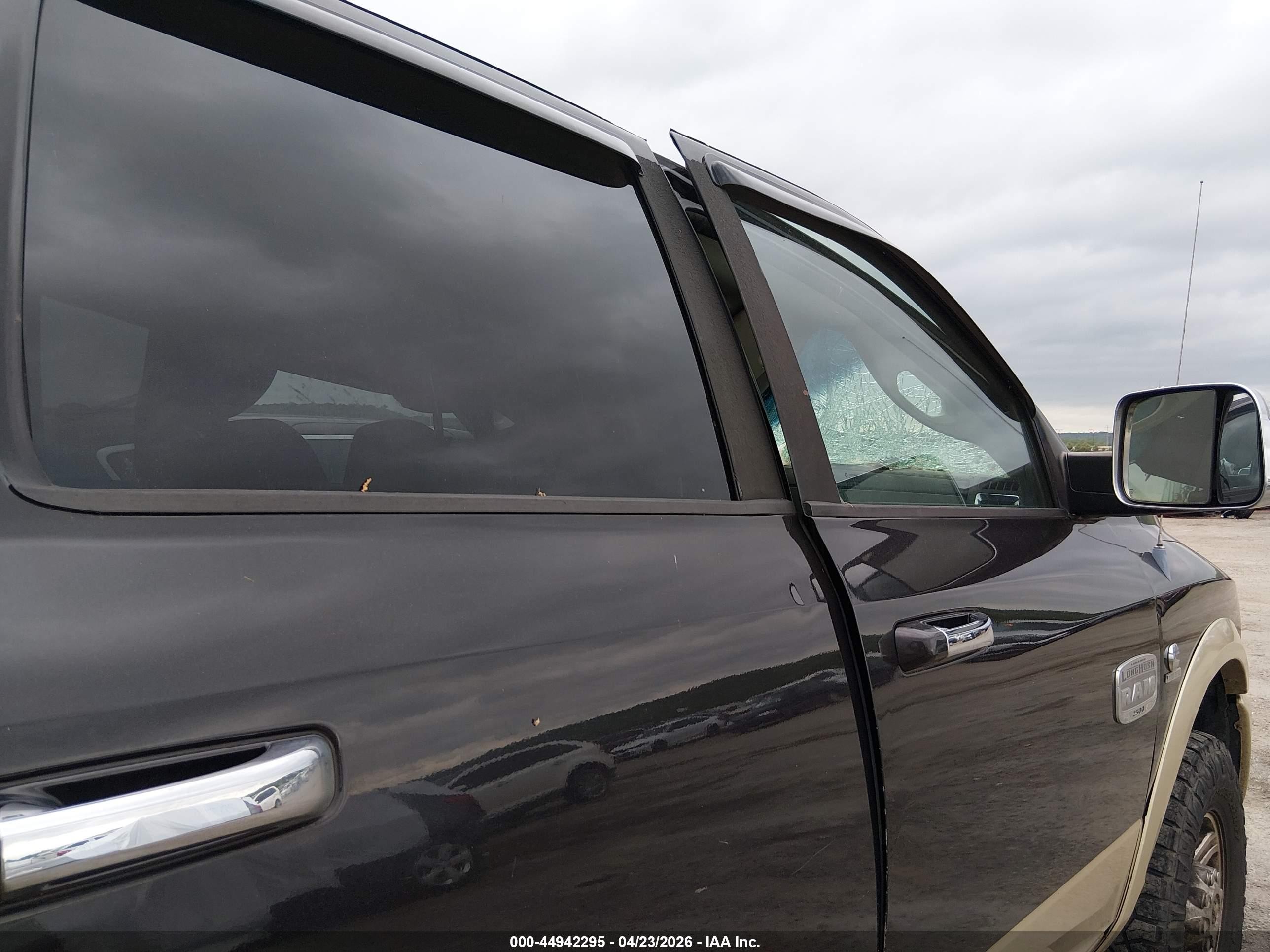 2011 Ram Ram 2500 Laramie Longhorn Brown vin: 3D7UT2CL0BG591302