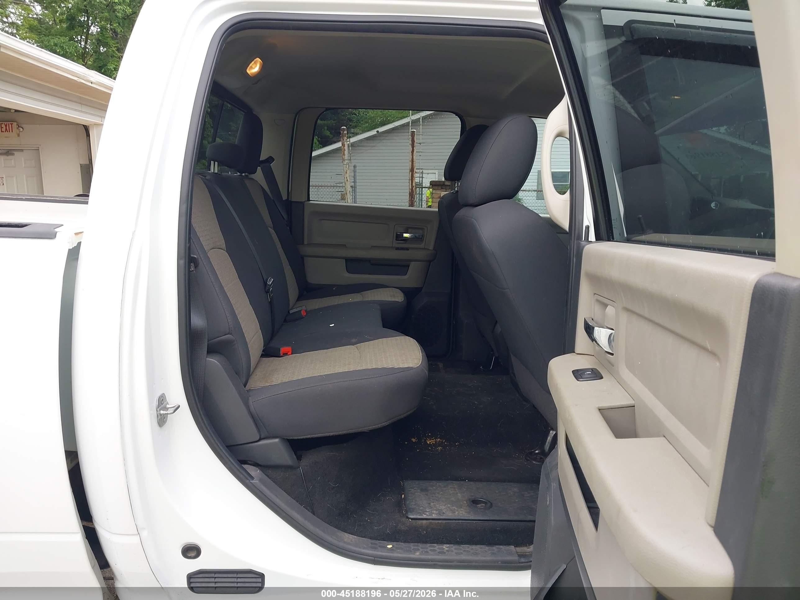 2011 Ram Ram 2500 Slt White vin: 3D7UT2CL1BG584200