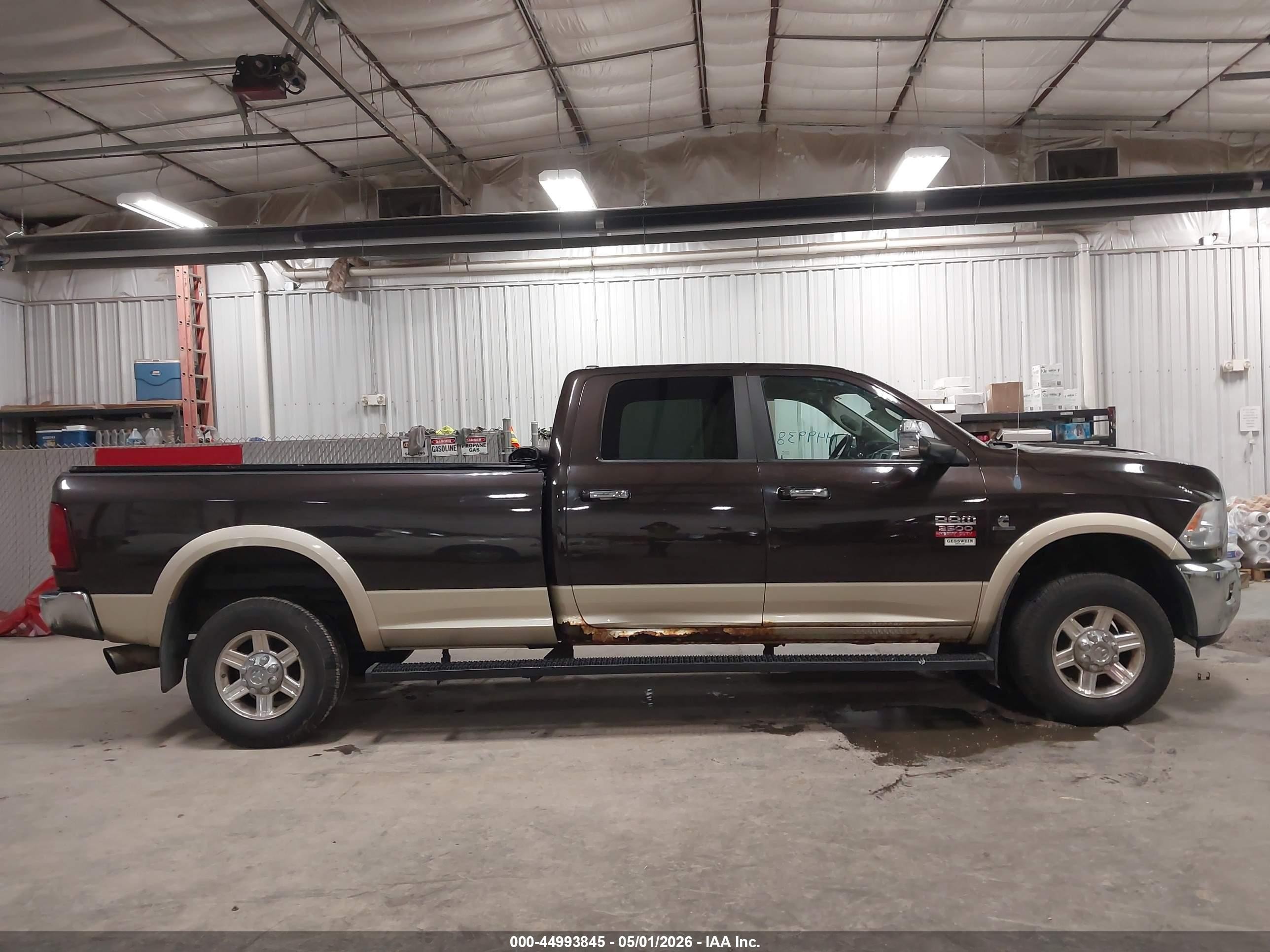 2011 Ram Ram 2500 Laramie Черный vin: 3D7UT2CL2BG537208