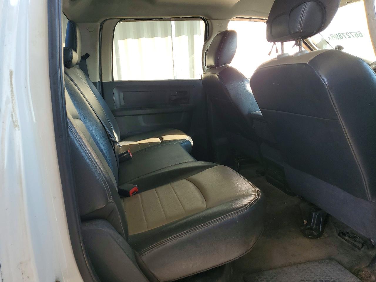 2011 Dodge Ram 2500 White vin: 3D7UT2CL2BG628527