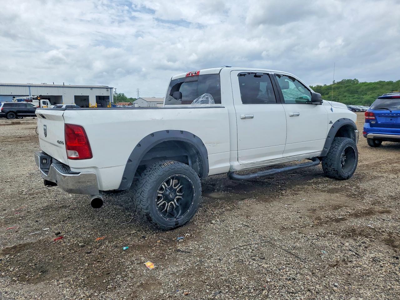 2010 Dodge Ram 2500 White vin: 3D7UT2CL3AG174612