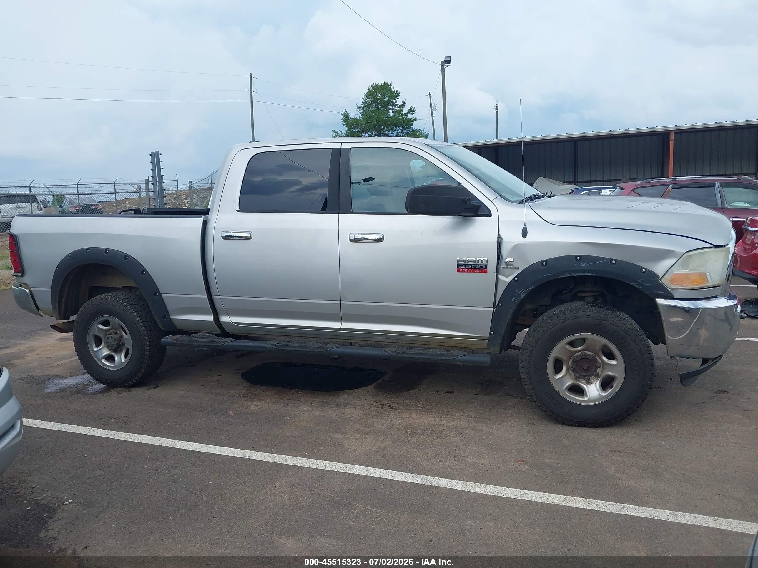 2011 Ram Ram 2500 Slt Silver vin: 3D7UT2CL3BG599717