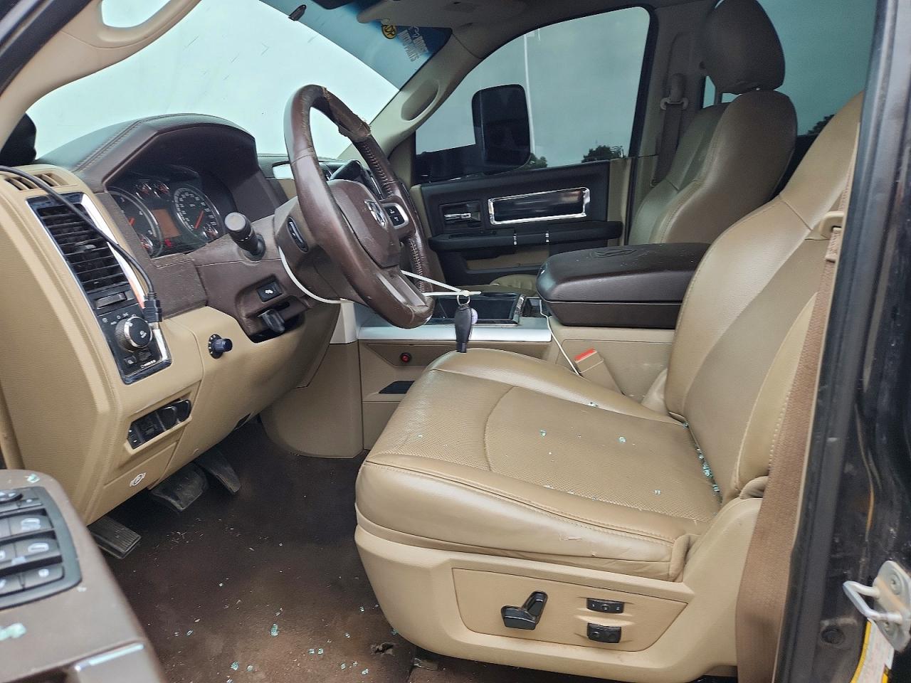 2010 Dodge Ram 2500 Laramie Черный vin: 3D7UT2CL5AG187510