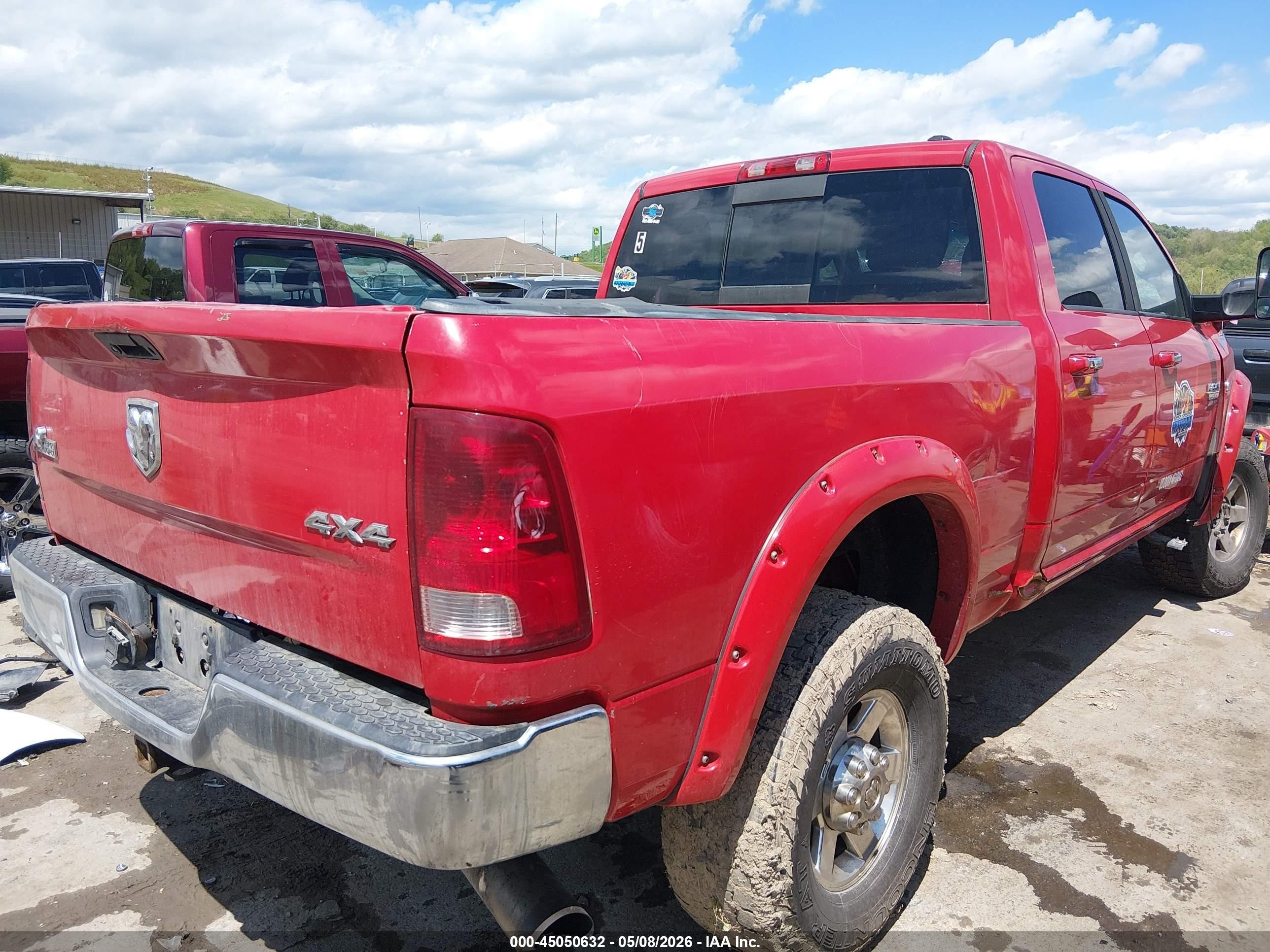 2011 Ram Ram 2500 Slt Red vin: 3D7UT2CL5BG509063