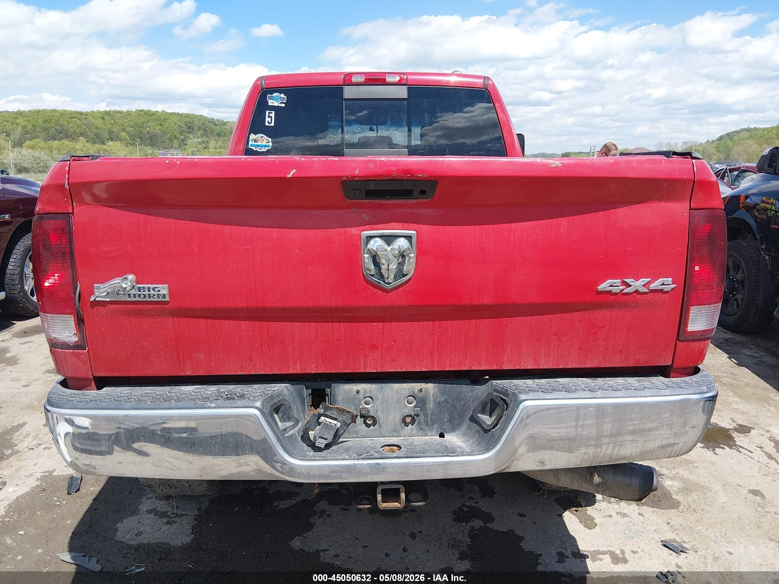 2011 Ram Ram 2500 Slt Red vin: 3D7UT2CL5BG509063