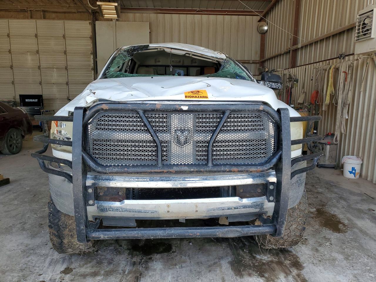 2011 Dodge Ram 2500 White vin: 3D7UT2CL6BG527345