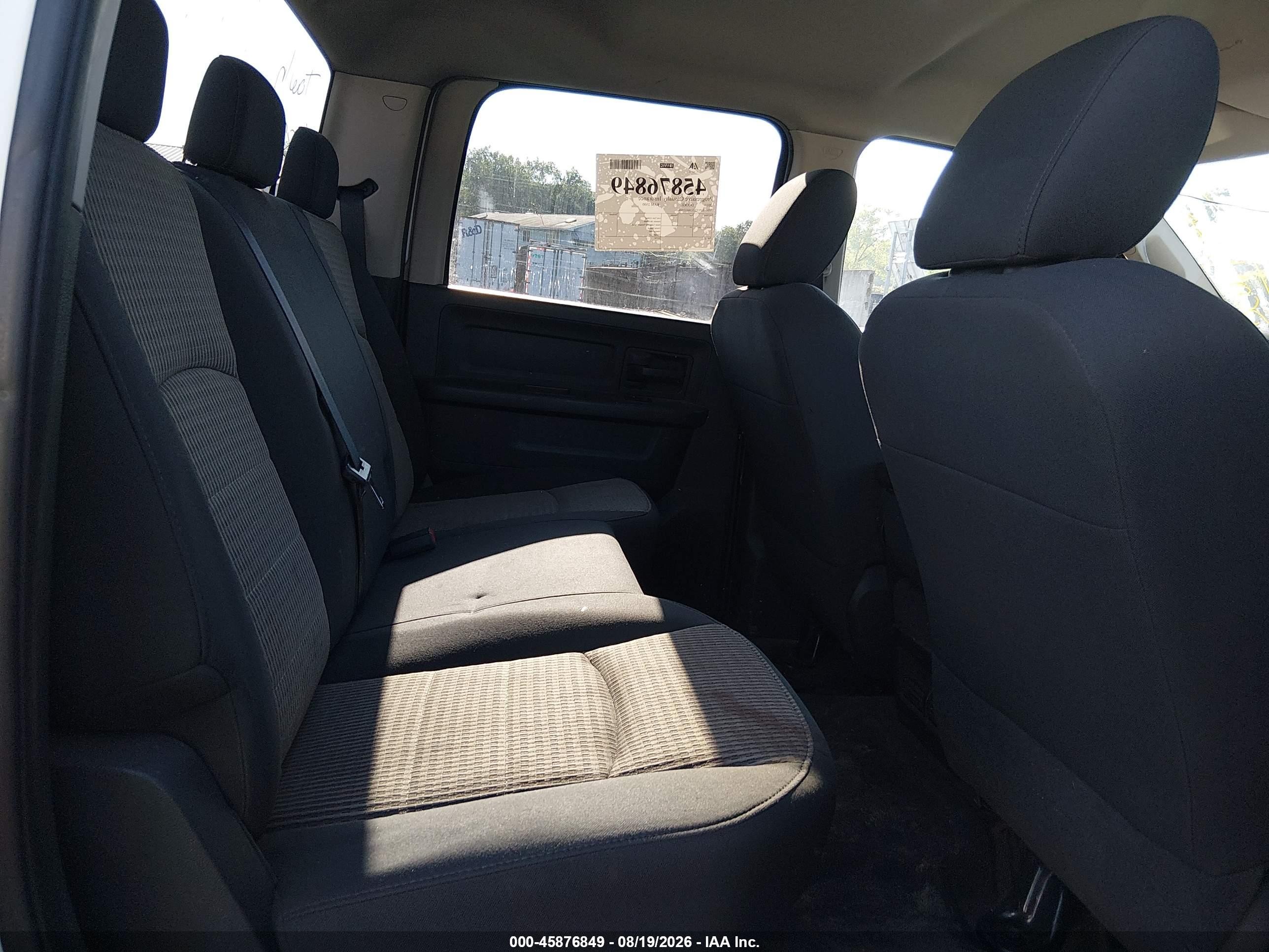 2010 Dodge Ram 2500 St White vin: 3D7UT2CL7AG127096