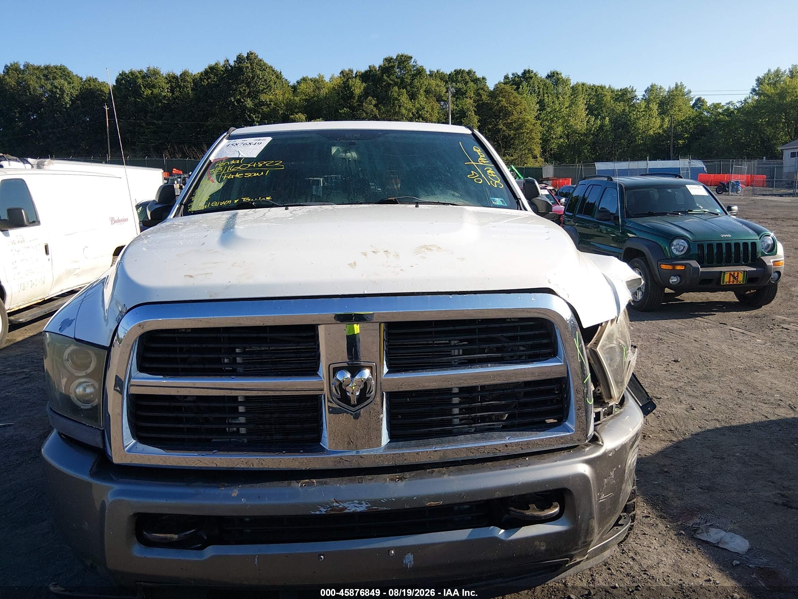 2010 Dodge Ram 2500 St White vin: 3D7UT2CL7AG127096
