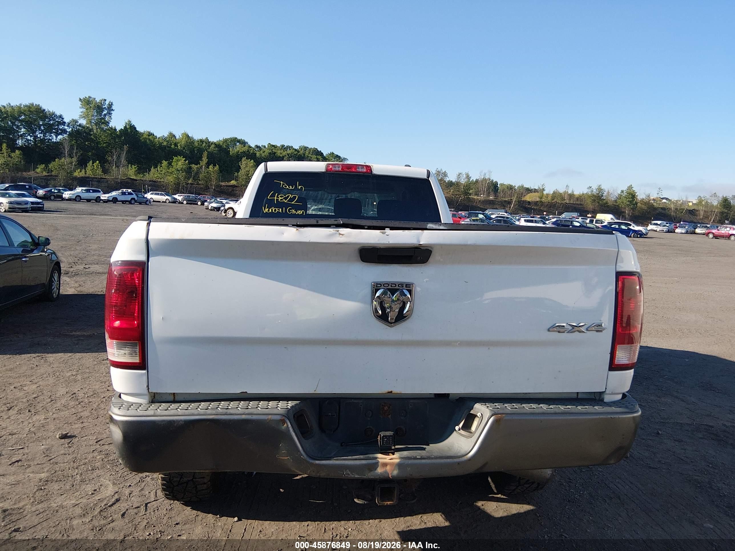 2010 Dodge Ram 2500 St White vin: 3D7UT2CL7AG127096