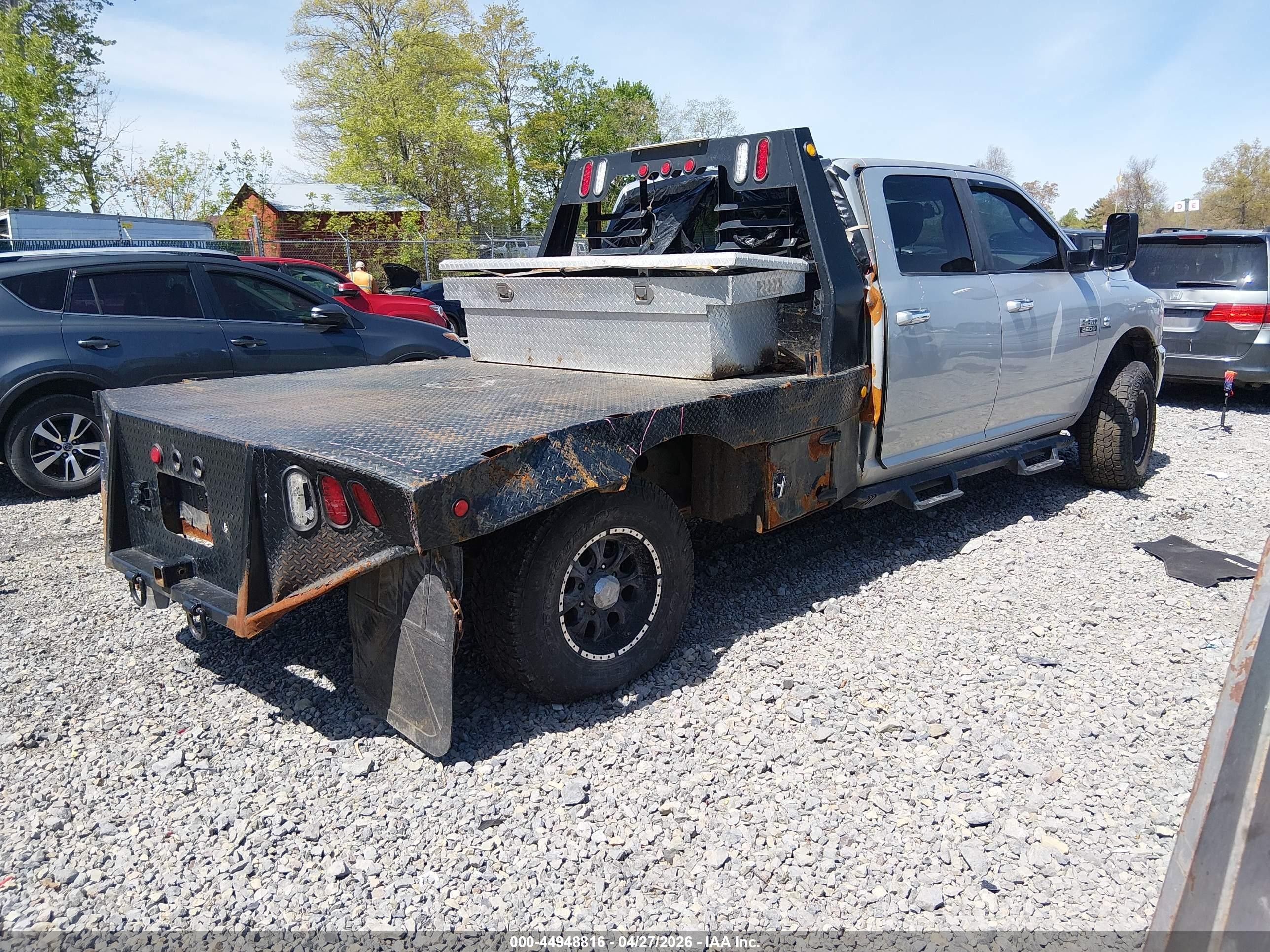 2010 Dodge Ram 2500 Slt Серебряный vin: 3D7UT2CL7AG140463