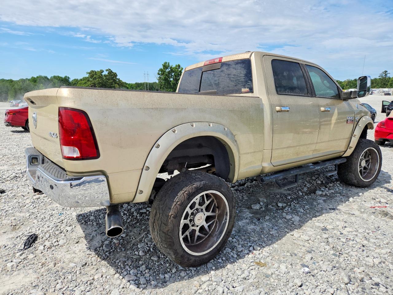 2011 Dodge Ram 2500 Tan vin: 3D7UT2CL7BG542596