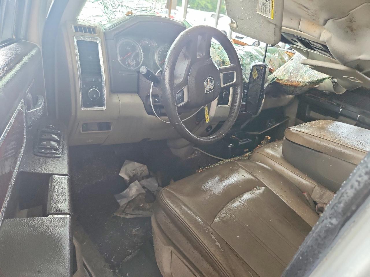 2010 Dodge Ram 2500 White vin: 3D7UT2CL8AG172337