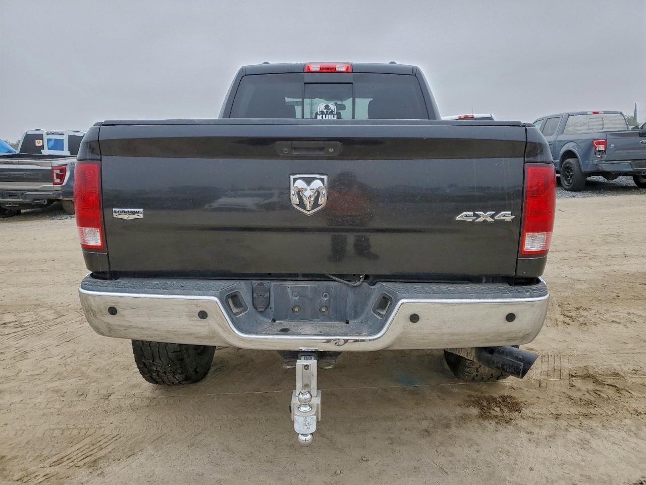 2011 Dodge Ram 2500 Black vin: 3D7UT2CL8BG530778