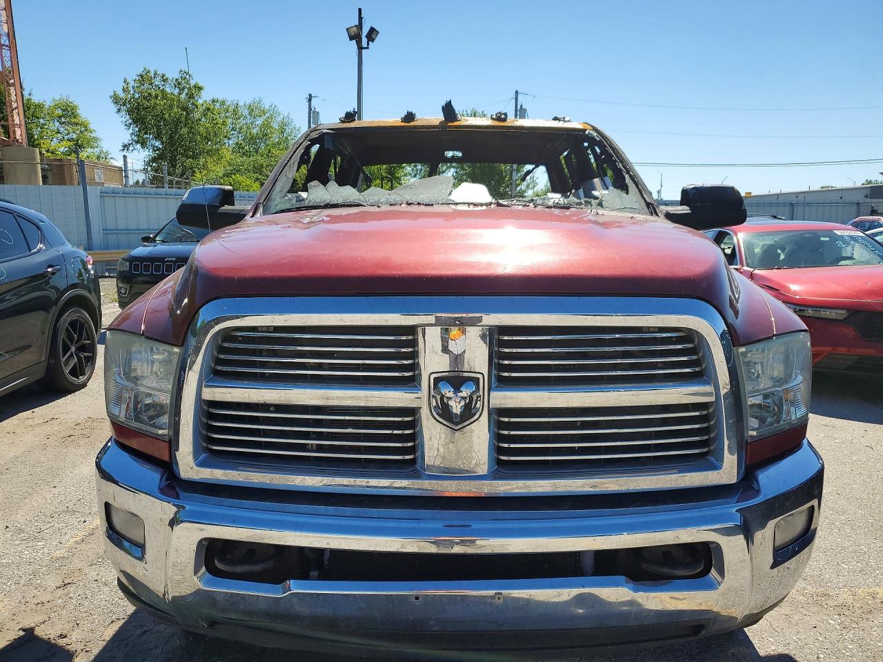 2011 Dodge Ram 2500 Burgundy vin: 3D7UT2CL8BG539920
