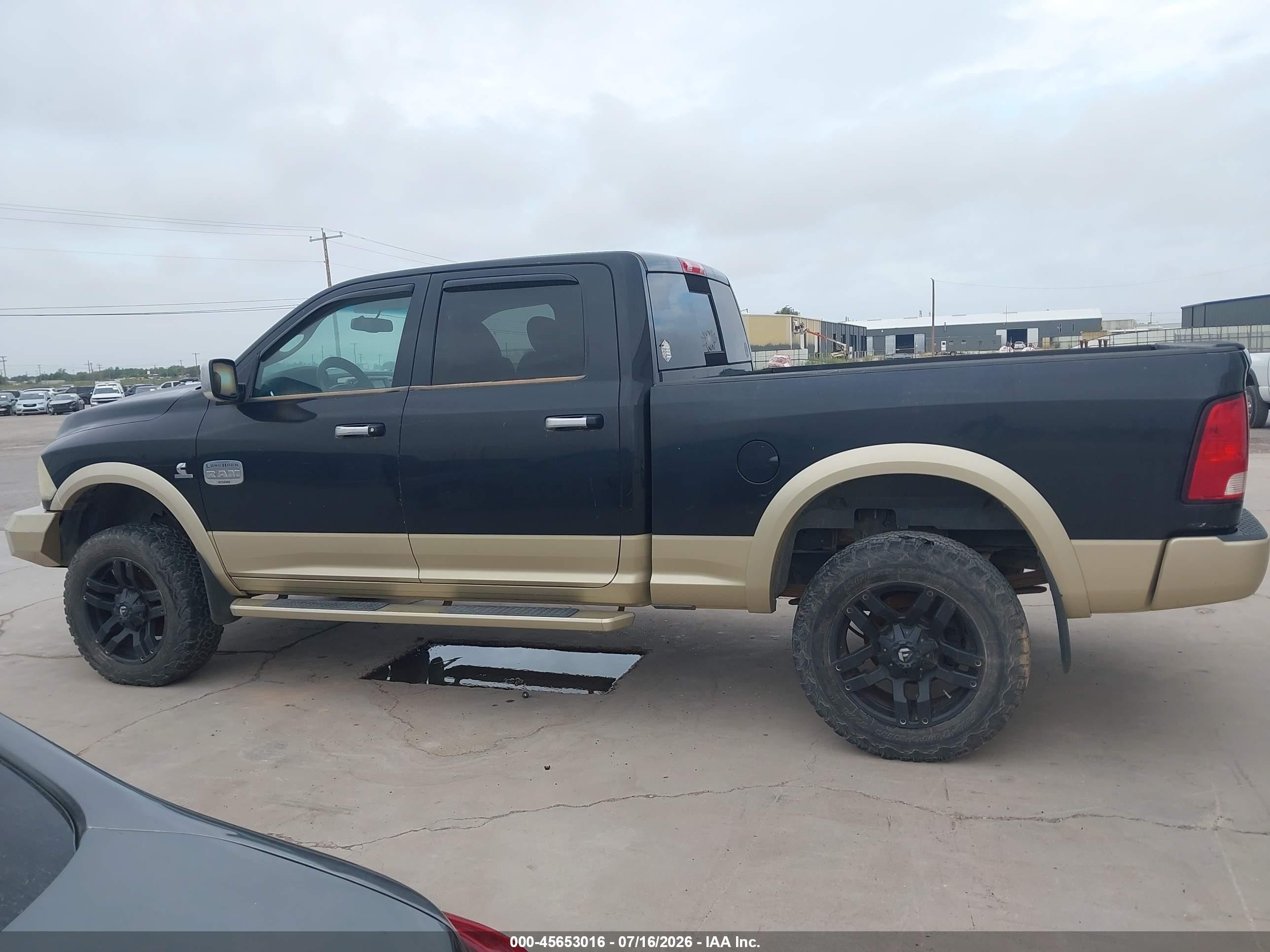 2011 Ram Ram 2500 Laramie Longhorn Black vin: 3D7UT2CL8BG571086