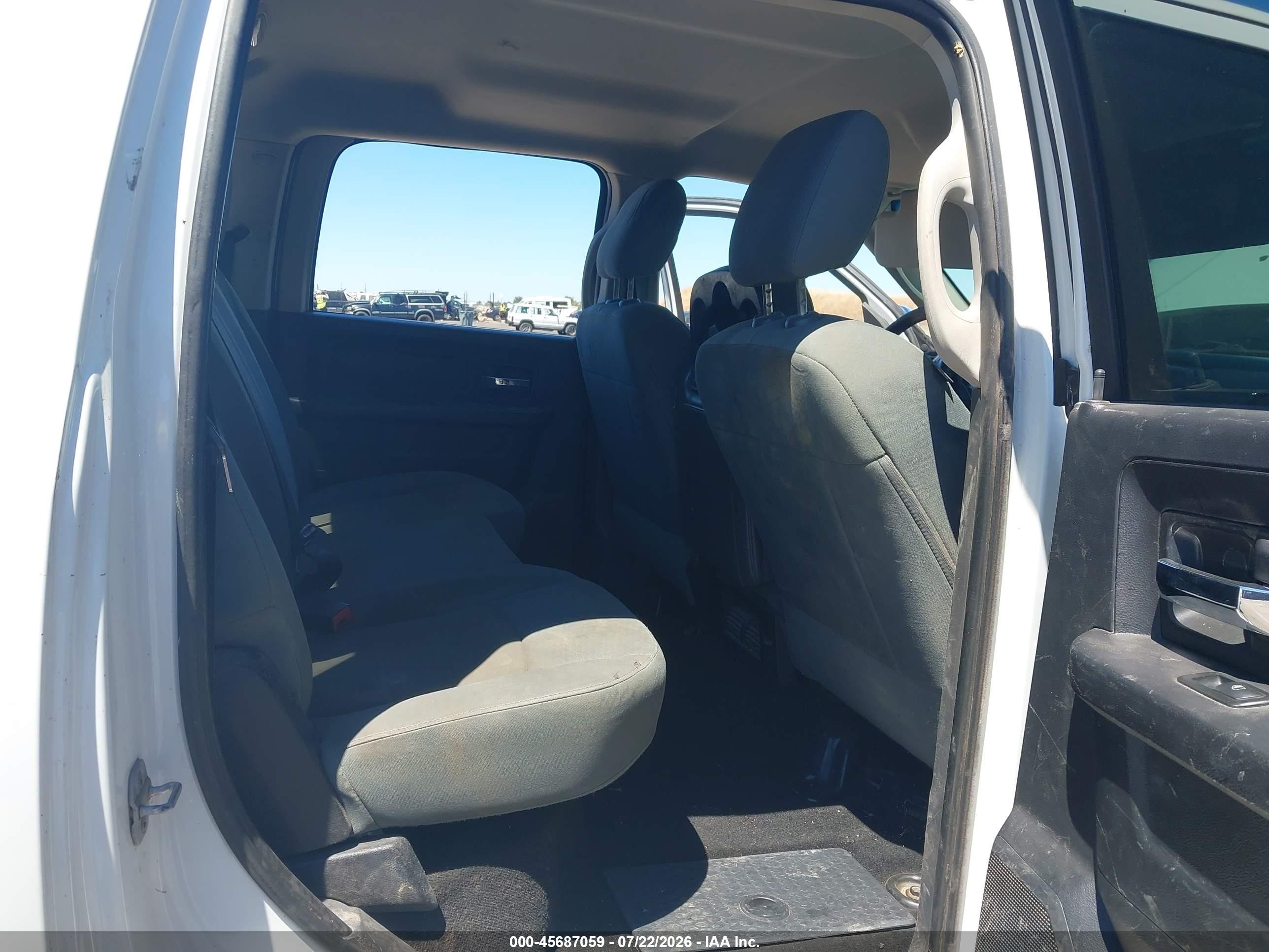 2011 Ram Ram 2500 Slt Белый vin: 3D7UT2CL8BG625597