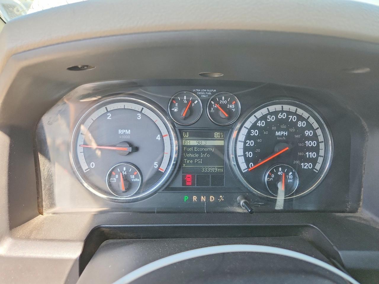 2010 Dodge Ram 2500 White vin: 3D7UT2CL9AG106914
